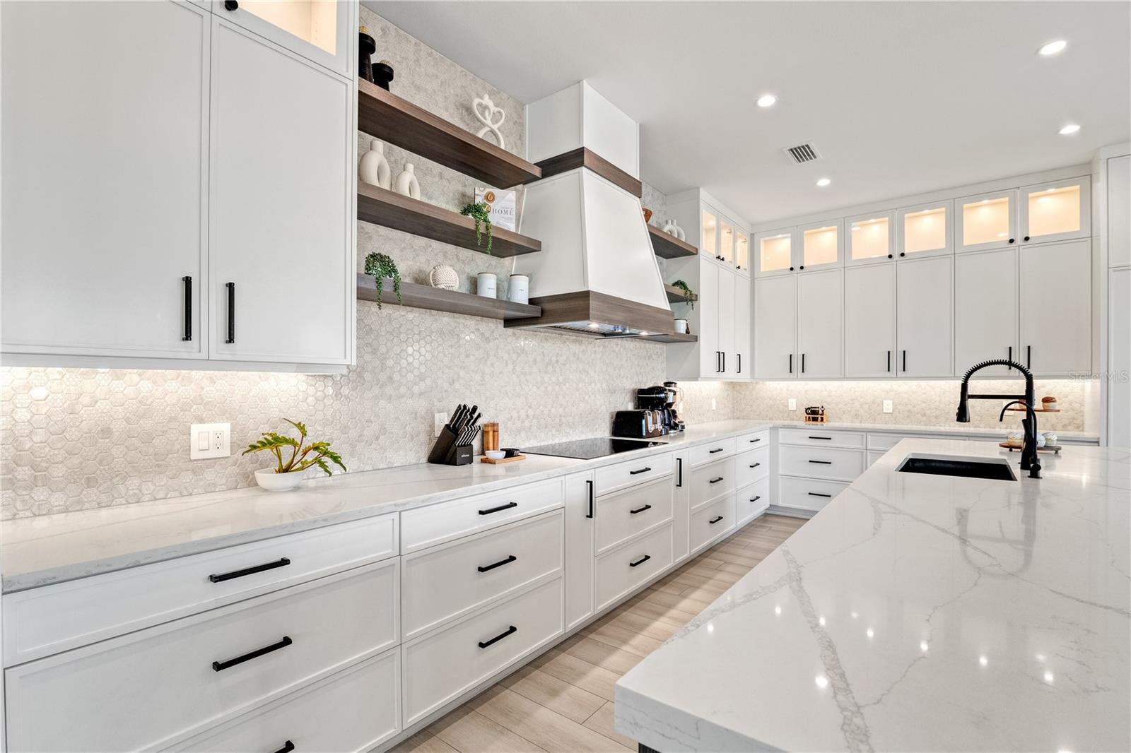 A4634680 Property Photo