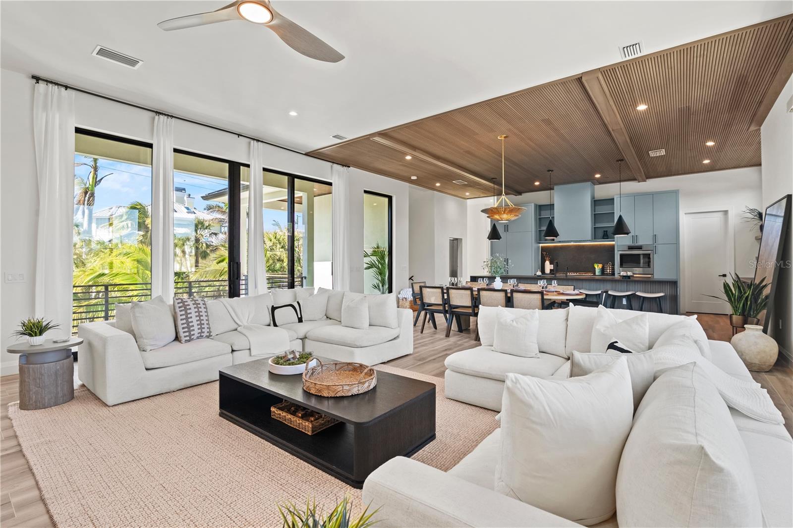 A4635010 Property Photo