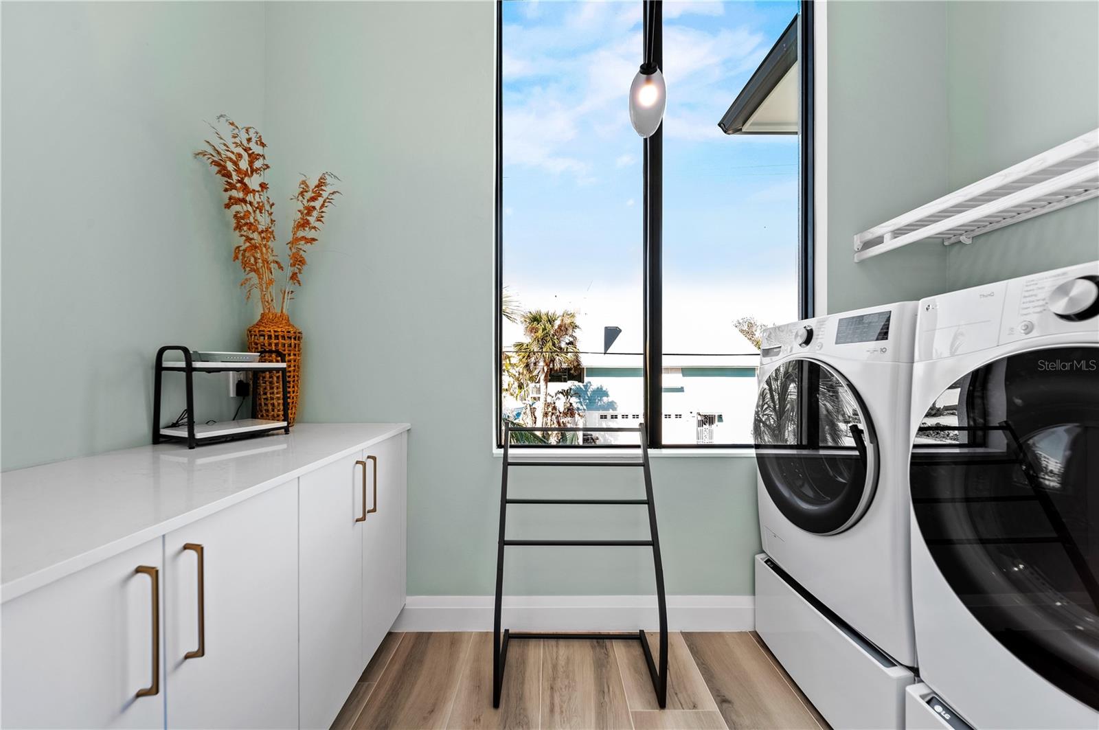 A4635010 Property Photo