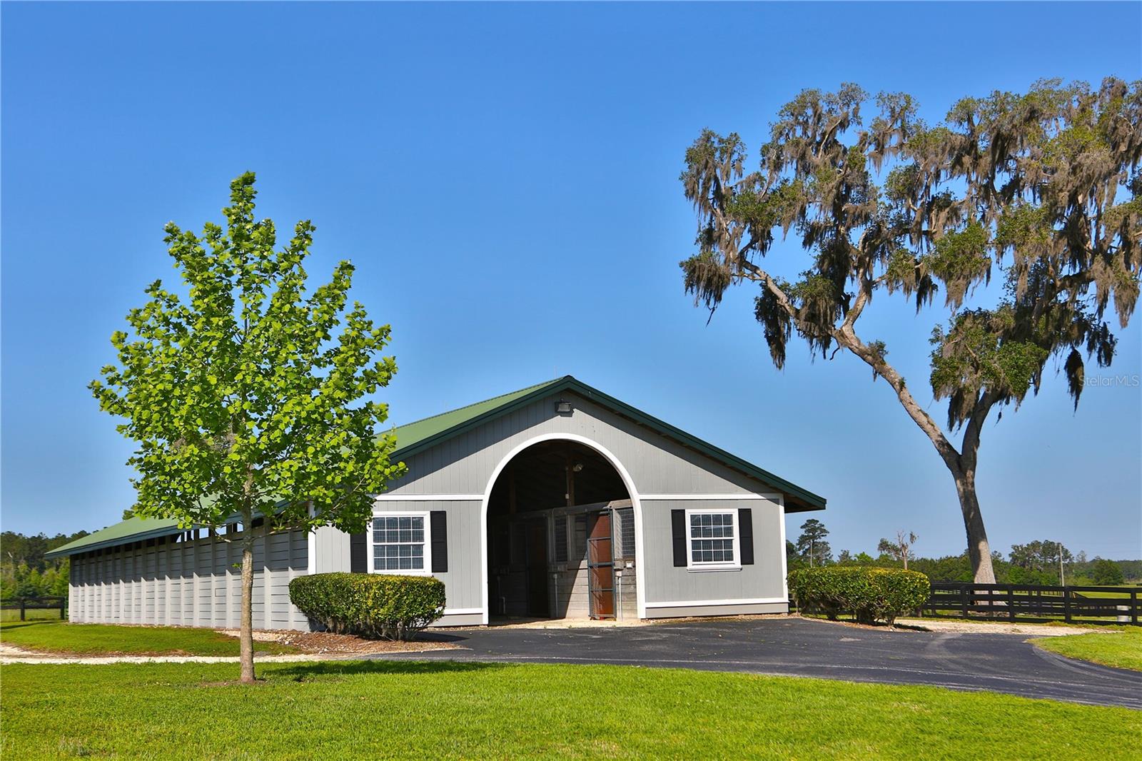 OM692794 Property Photo