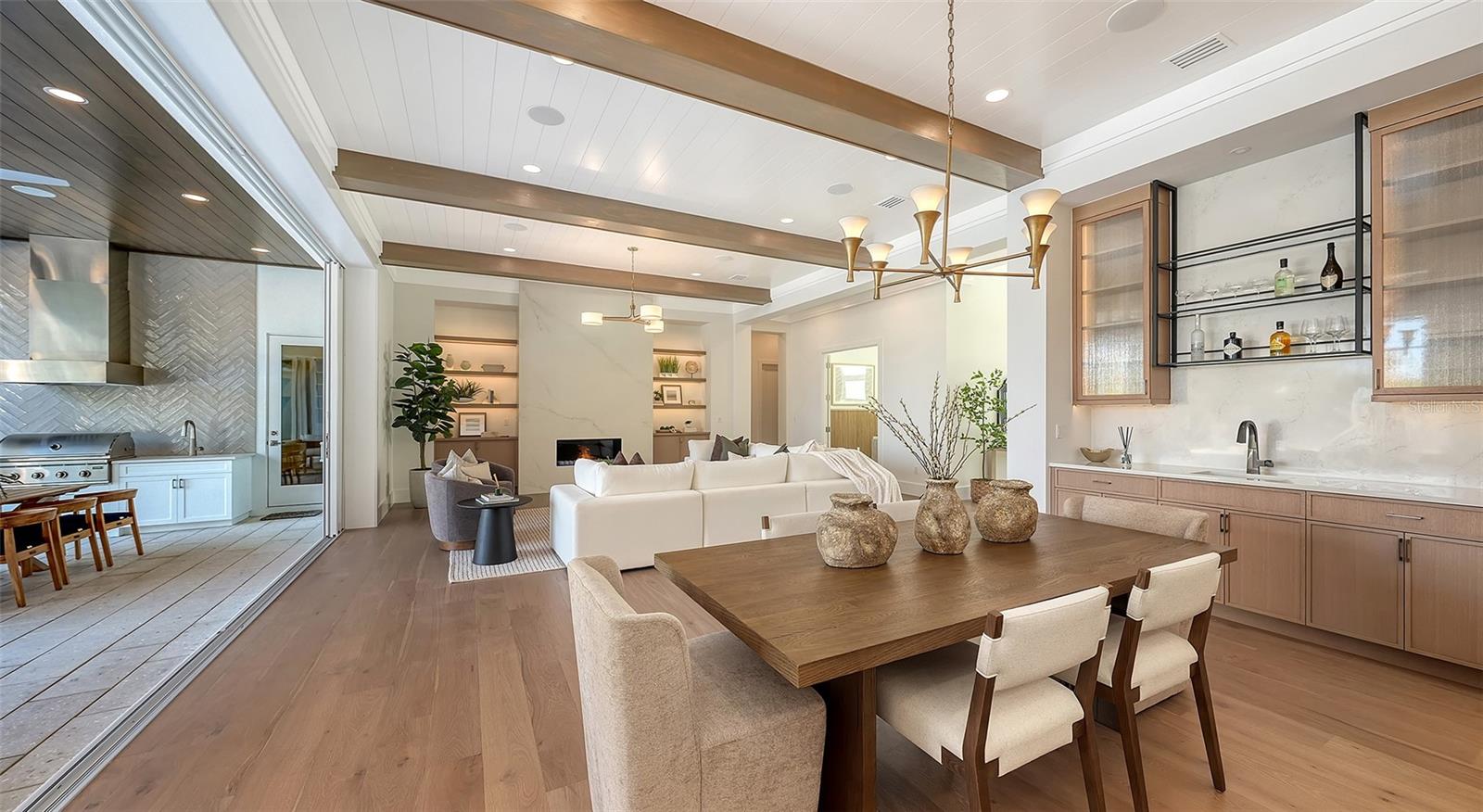A4637673 Property Photo
