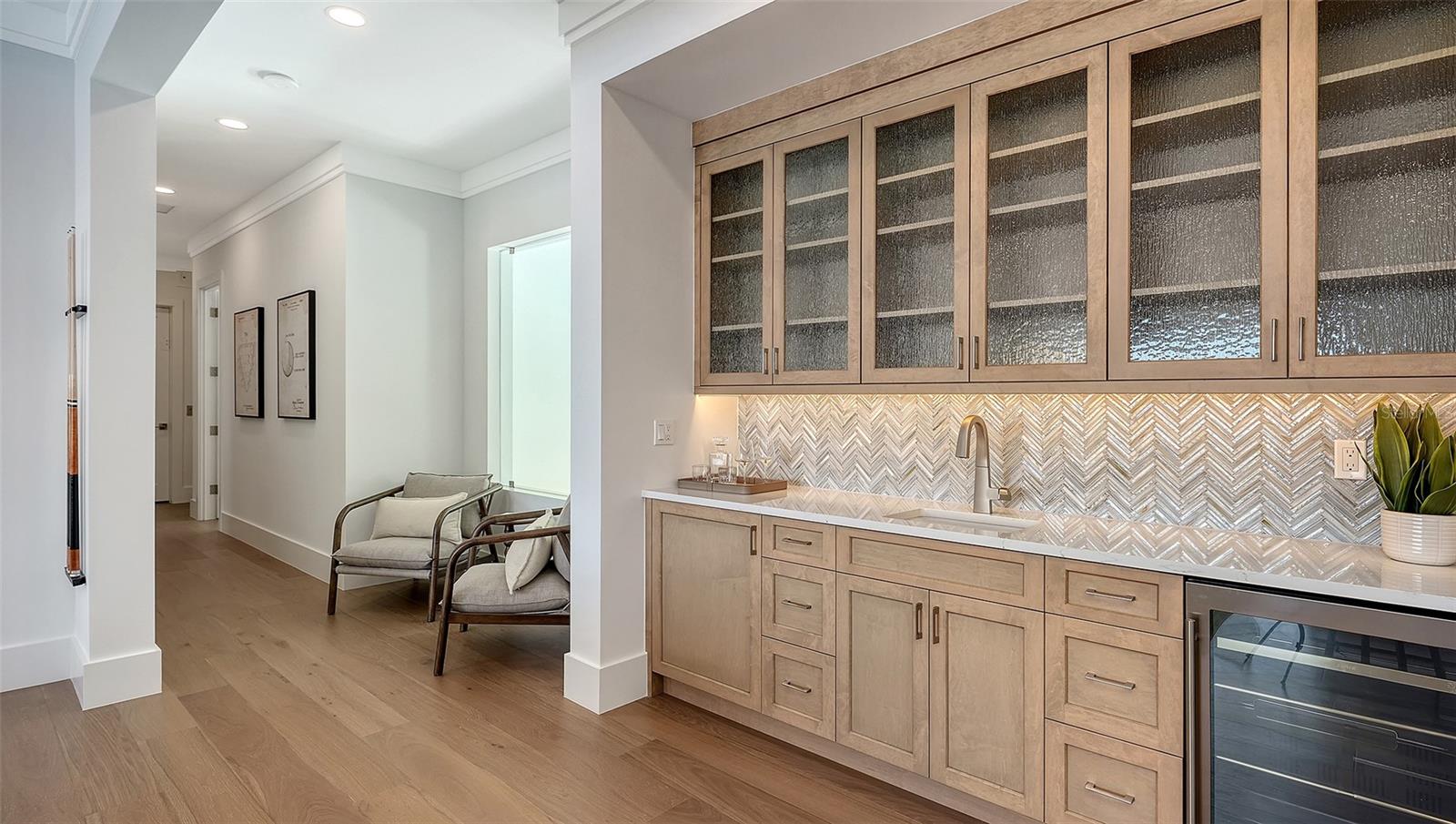 A4637673 Property Photo