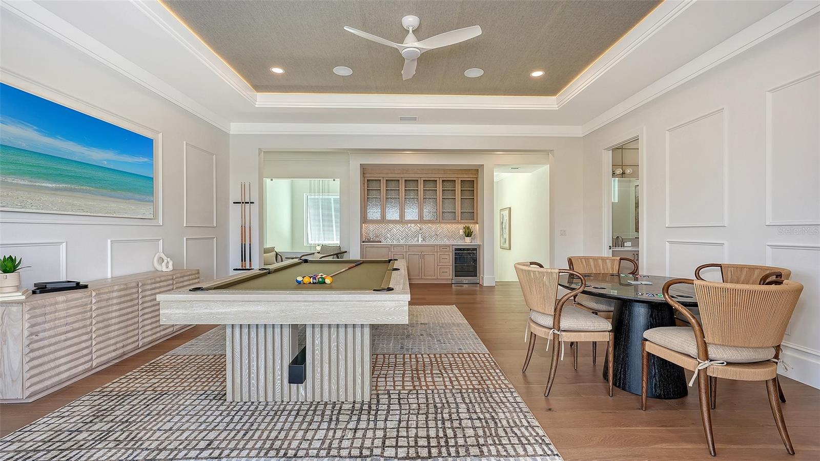 A4637673 Property Photo
