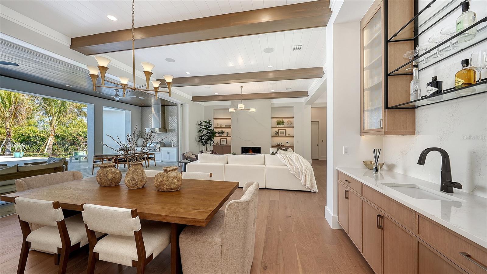 A4637673 Property Photo