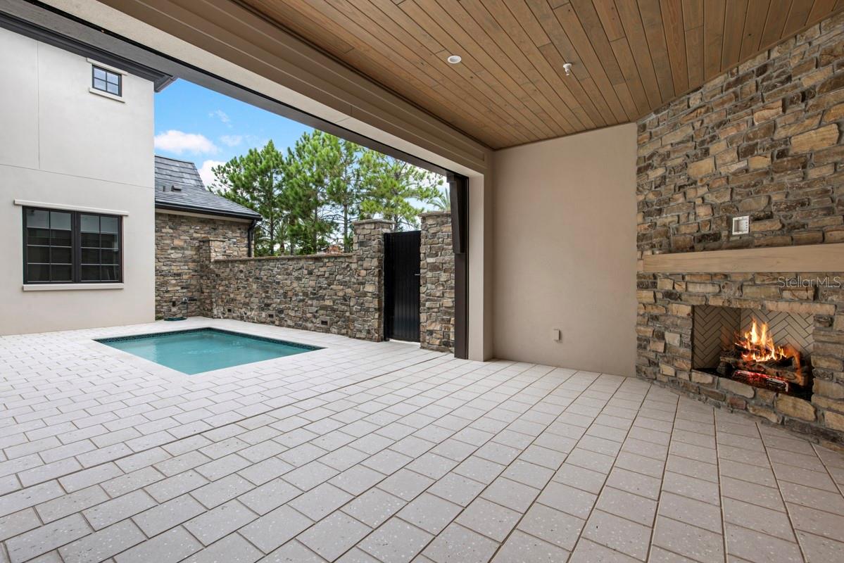 O6276187 Property Photo