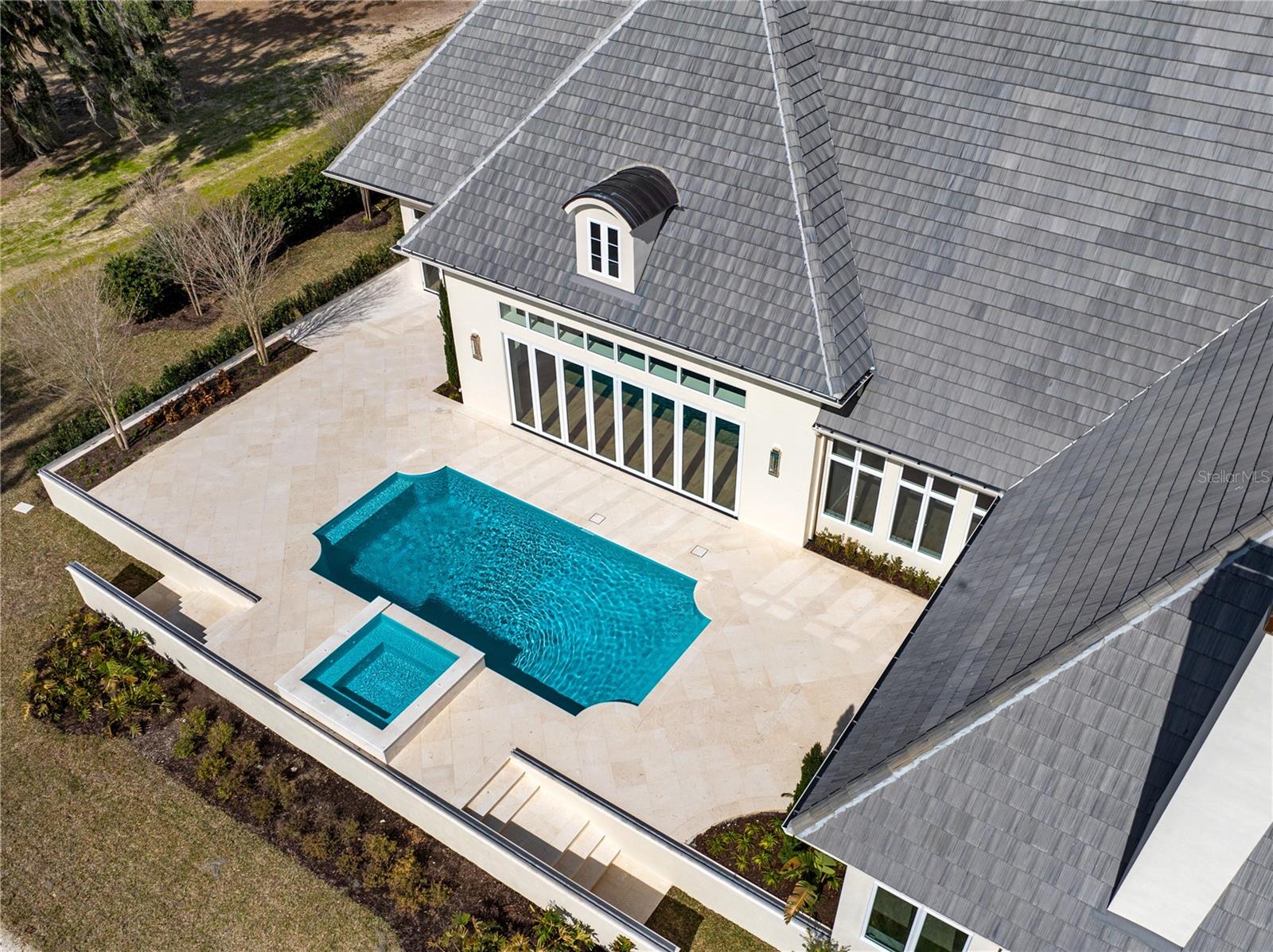 A4639488 Property Photo