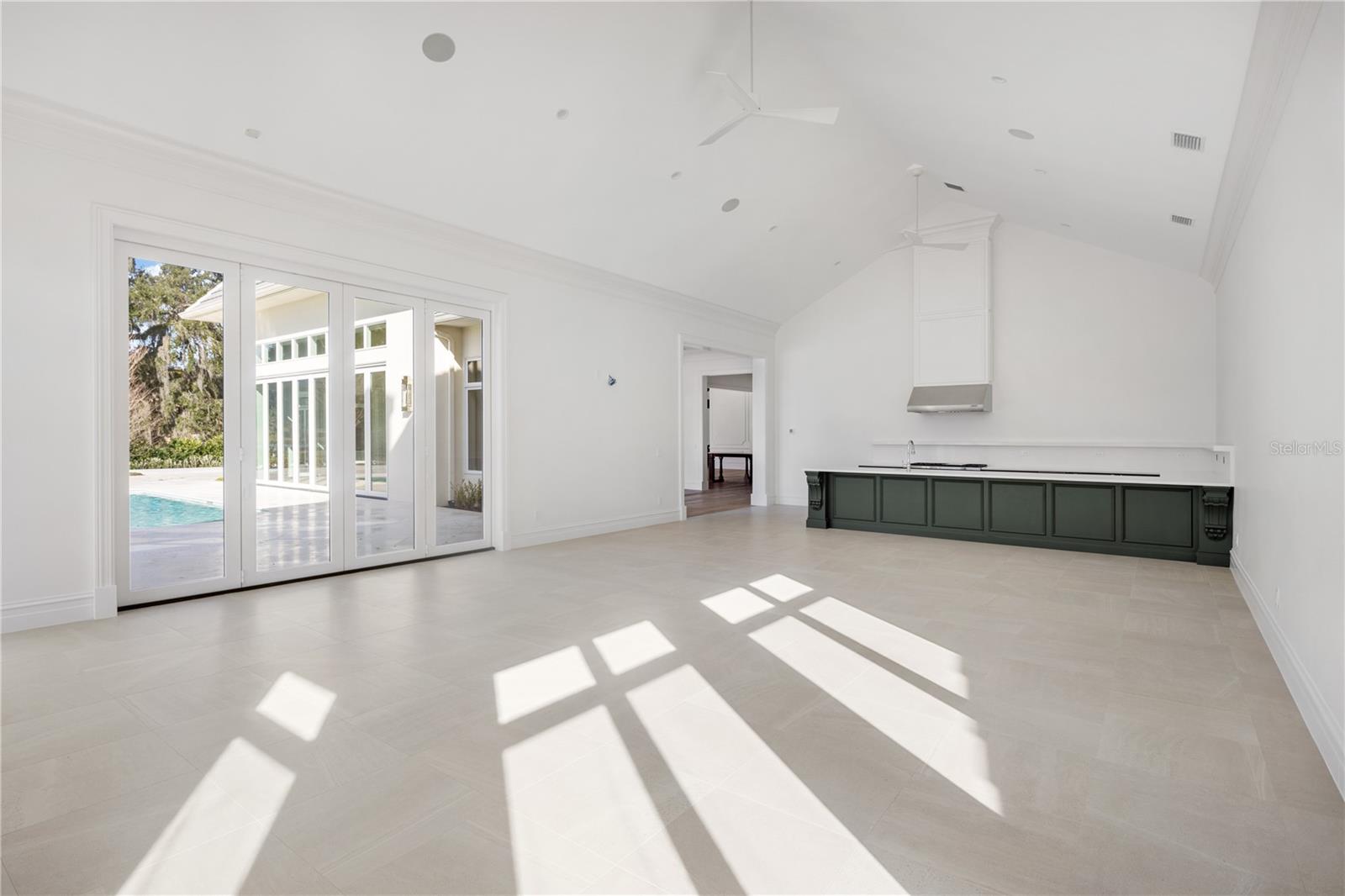 A4639488 Property Photo