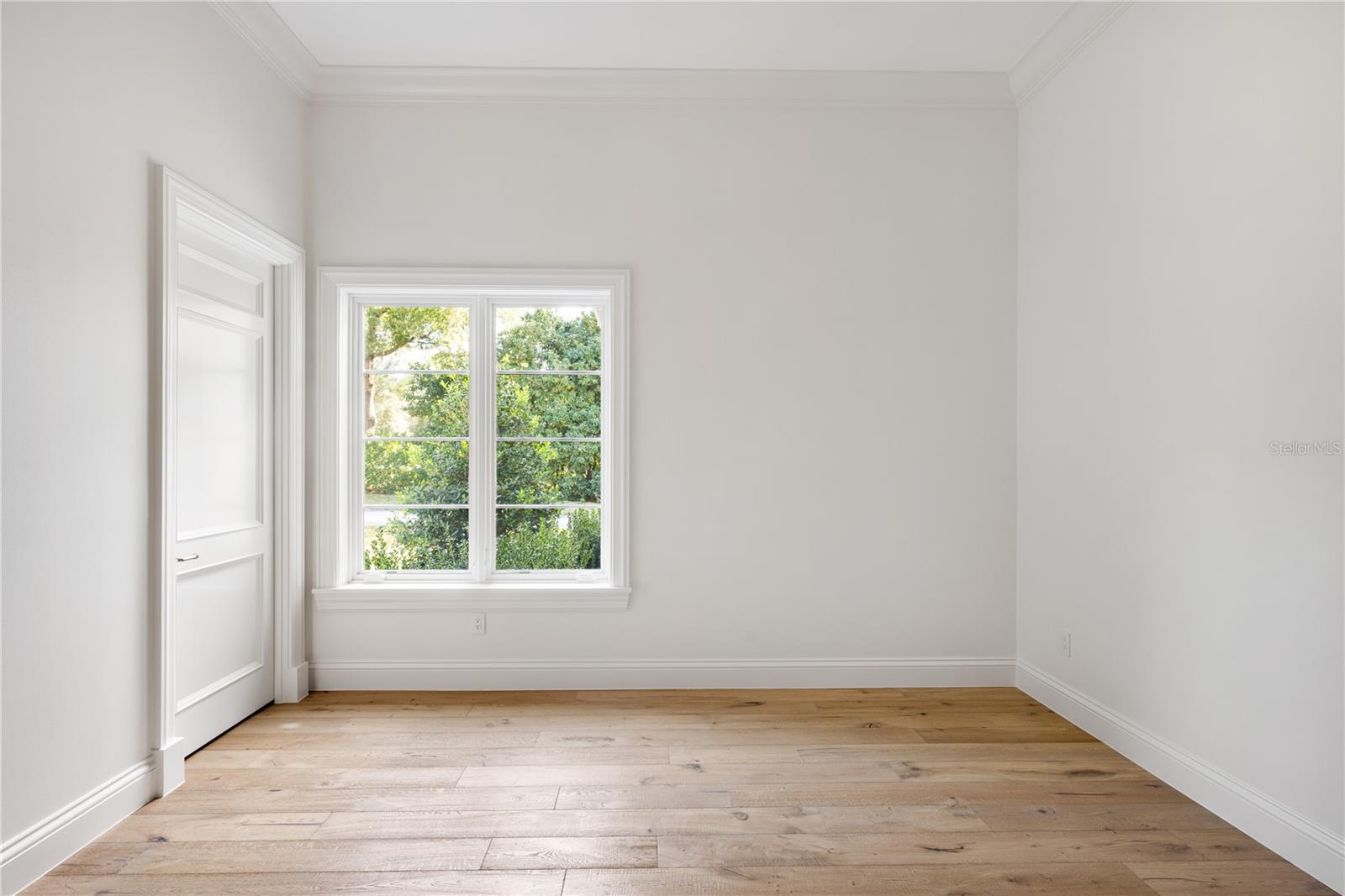 A4639488 Property Photo