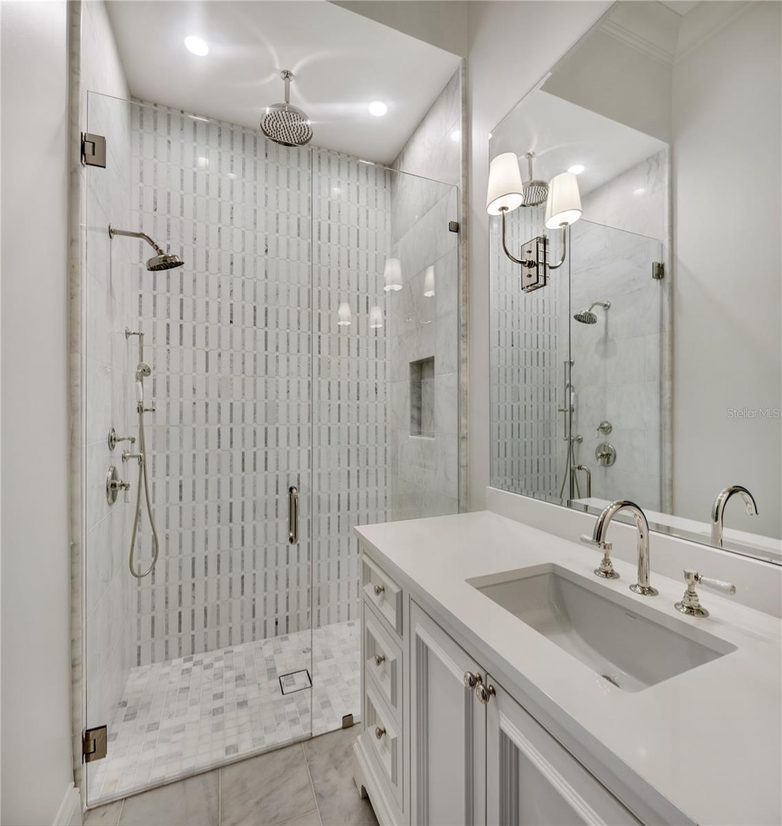 A4639488 Property Photo