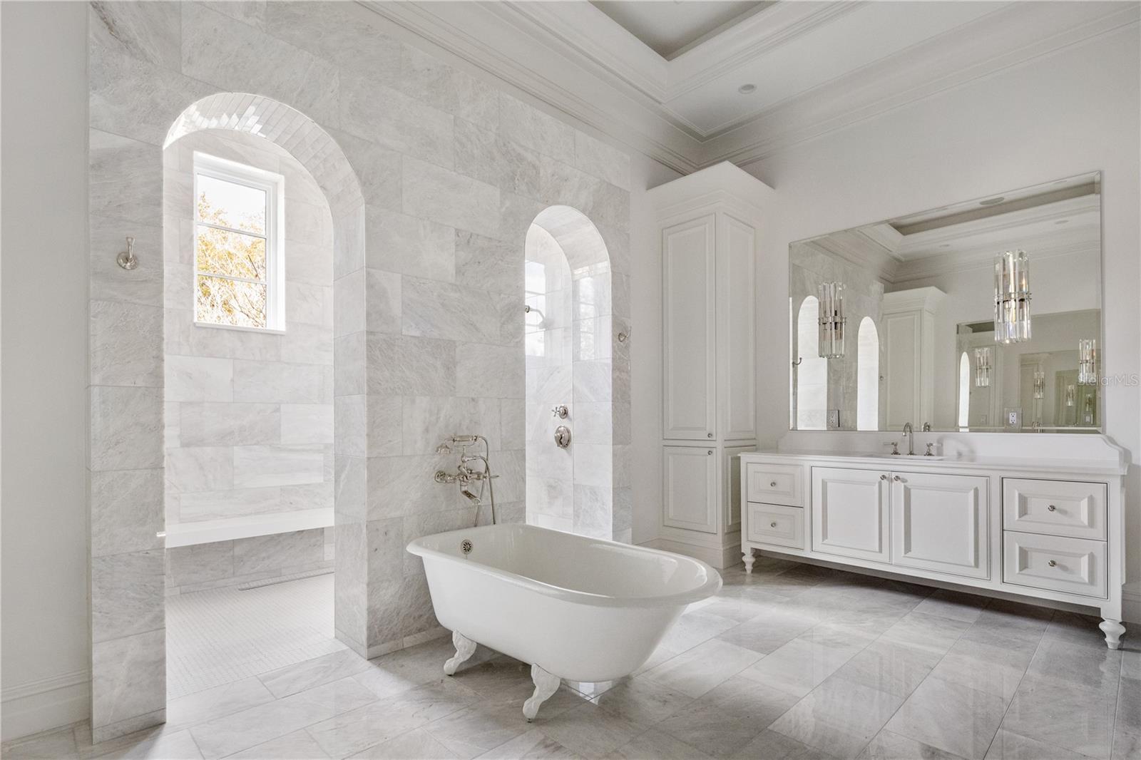 A4639488 Property Photo