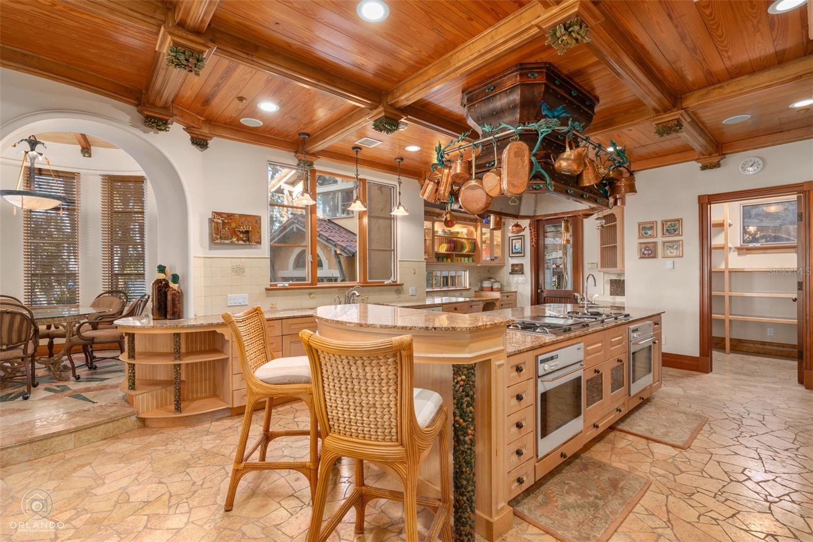 O6280213 Property Photo