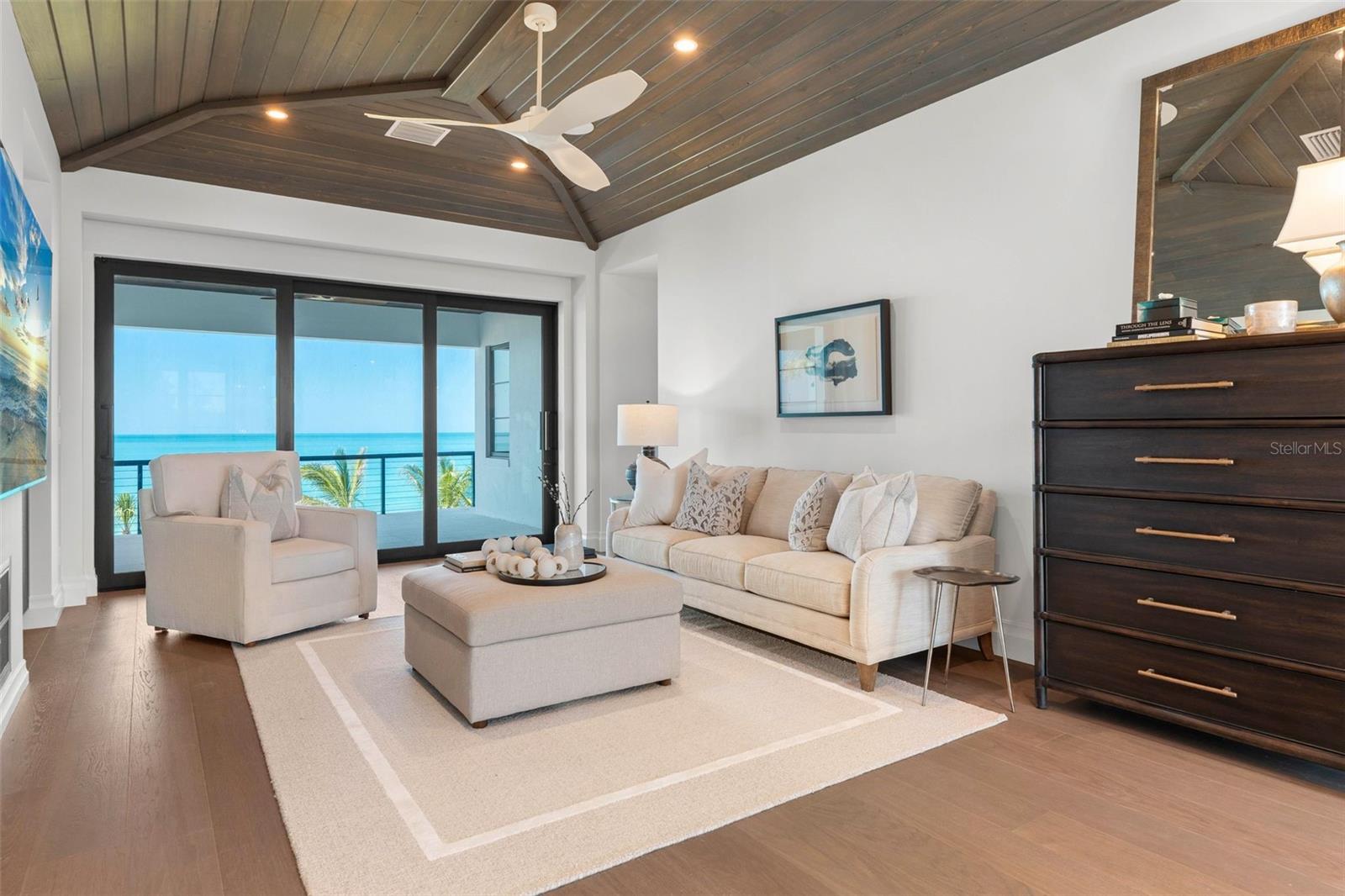 A4643281 Property Photo