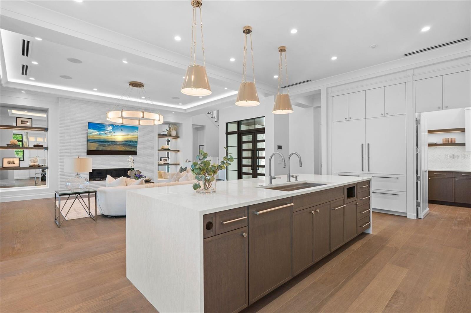 A4643281 Property Photo