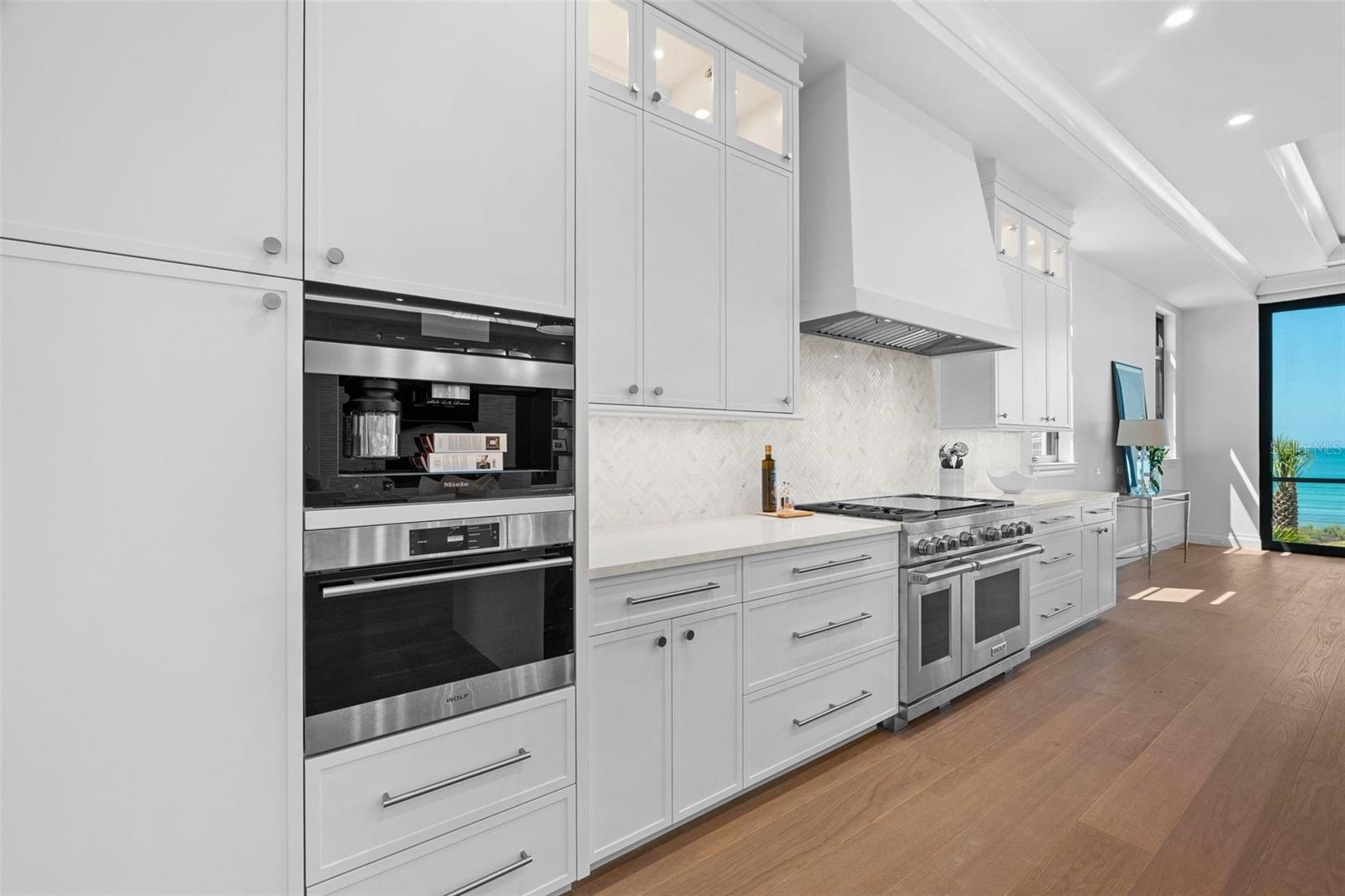 A4643281 Property Photo