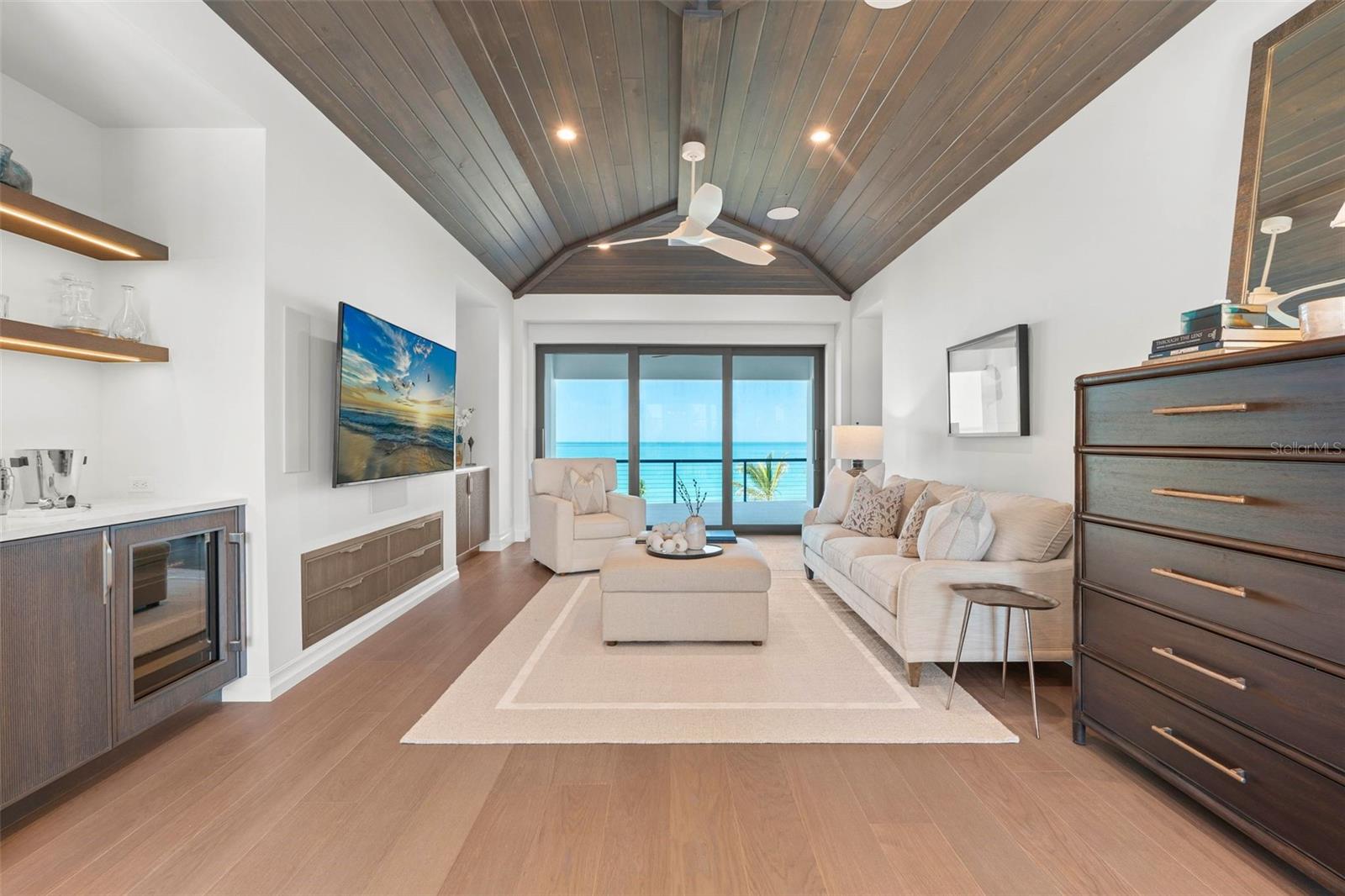 A4643281 Property Photo