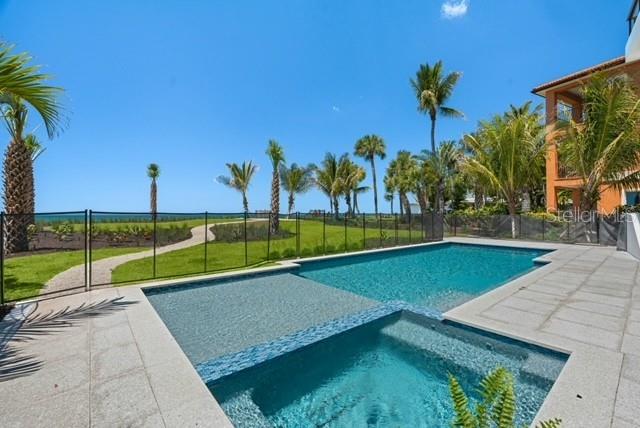 A4643281 Property Photo