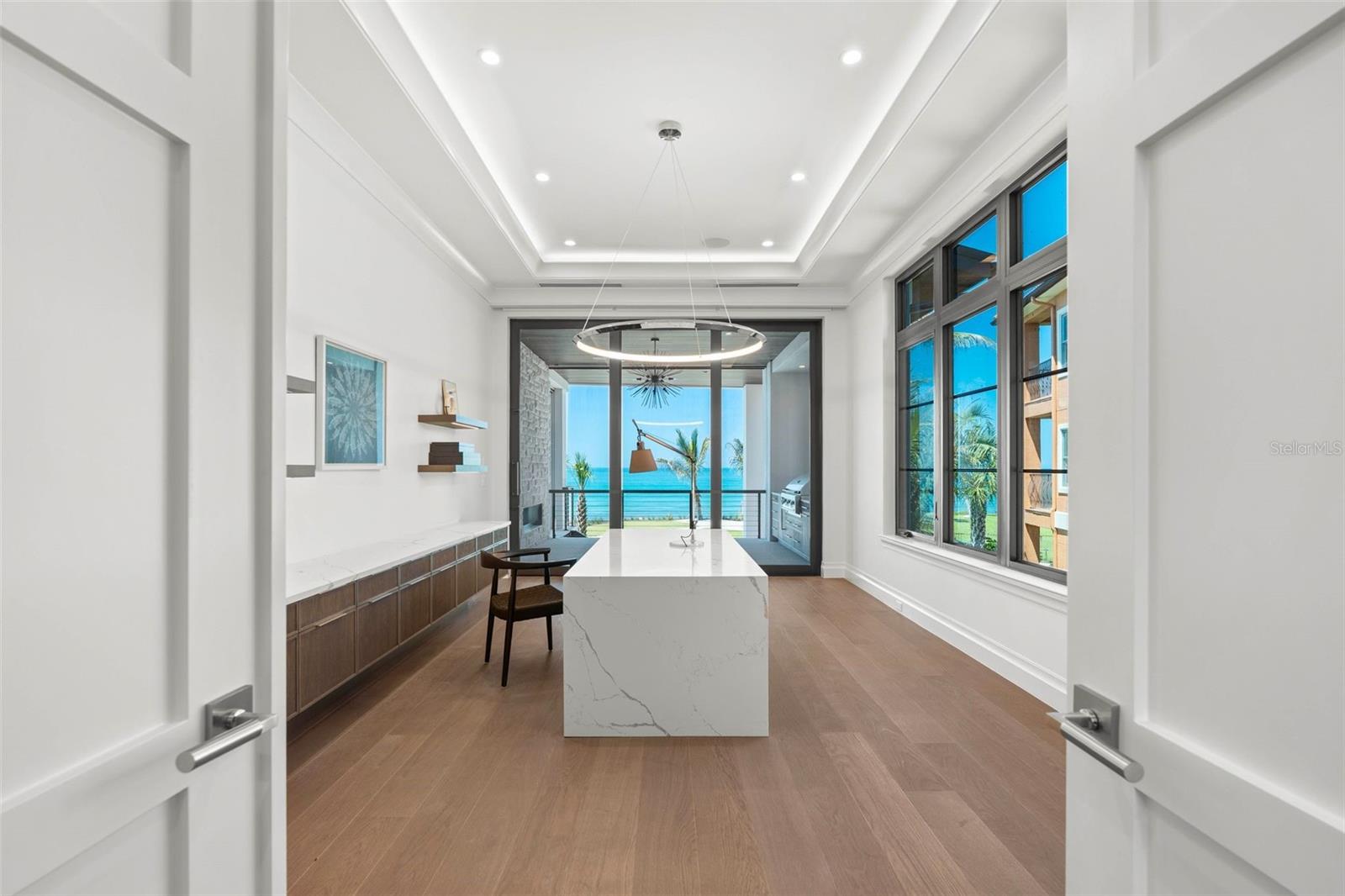 A4643281 Property Photo