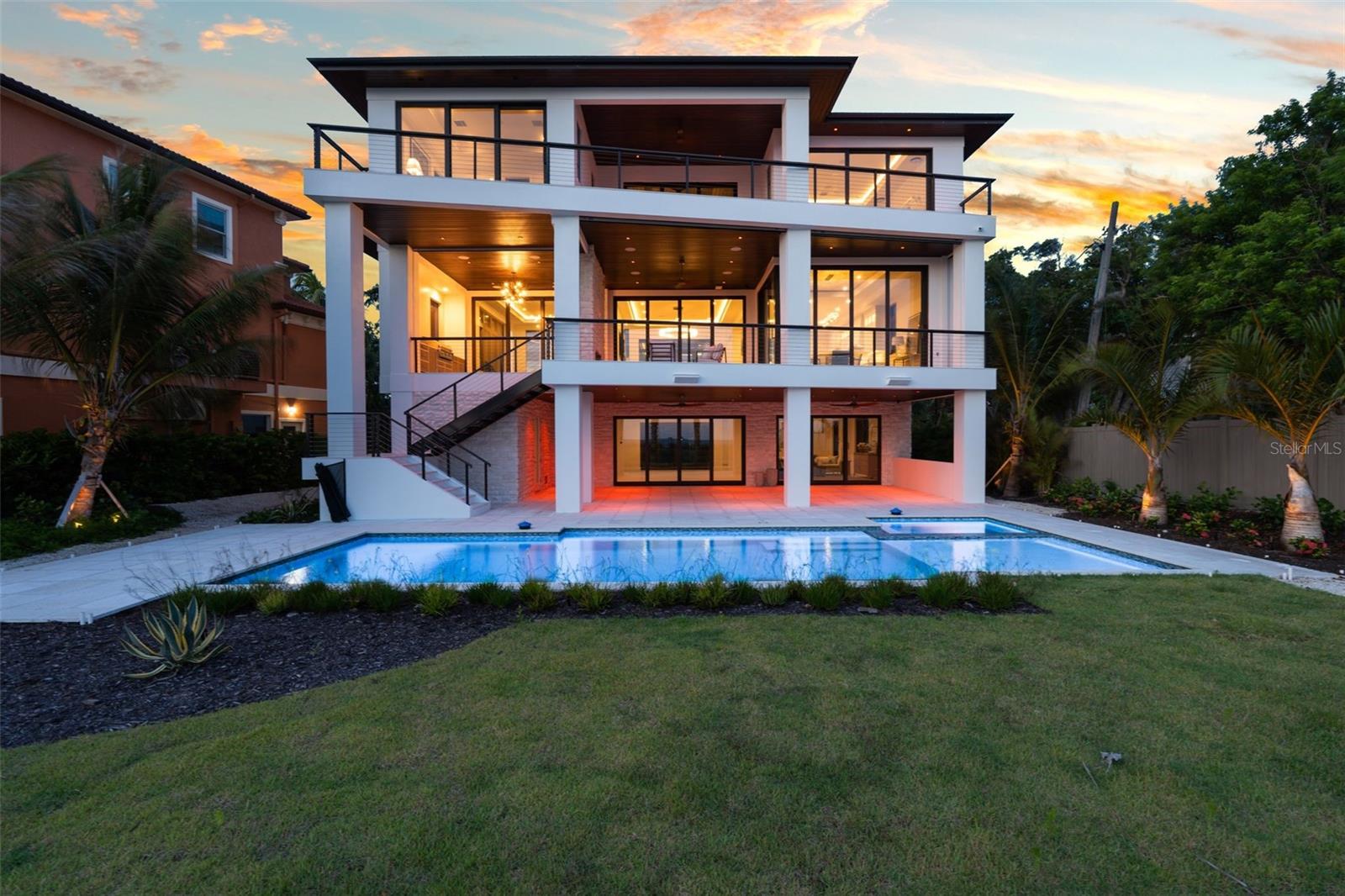 A4643281 Property Photo