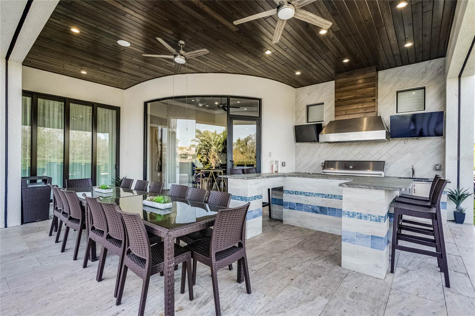 O6288561 Property Photo