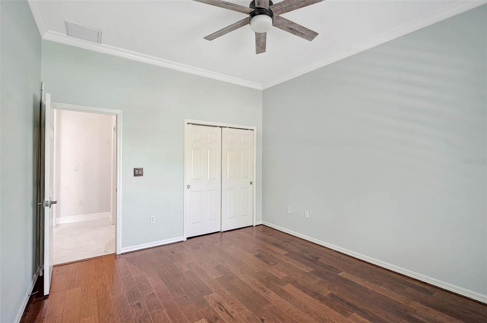 A4645829 Property Photo