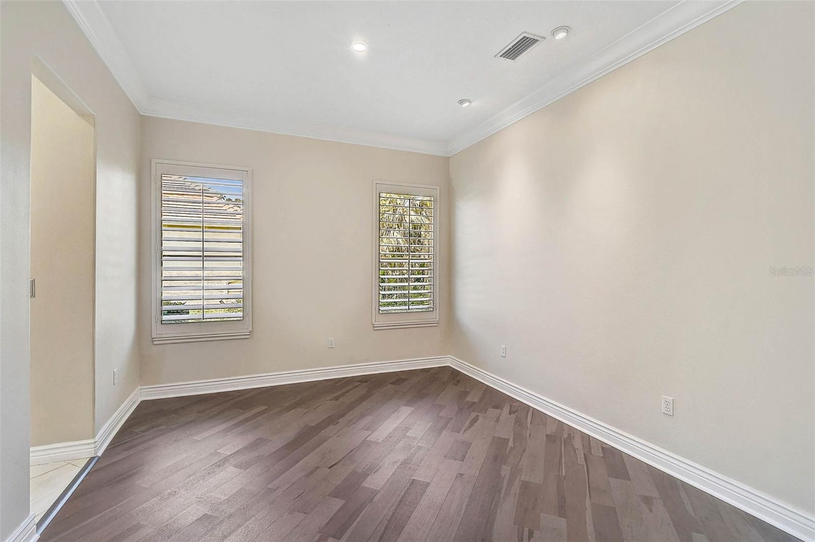 A4645829 Property Photo