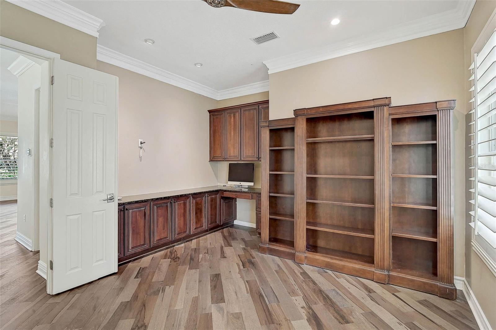 A4645829 Property Photo