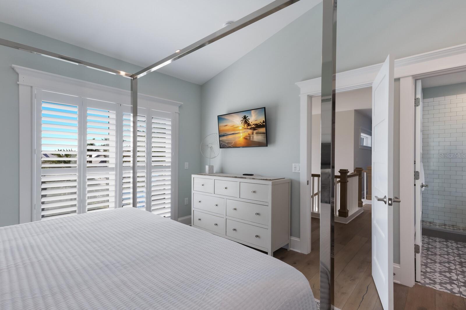 A4649861 Property Photo
