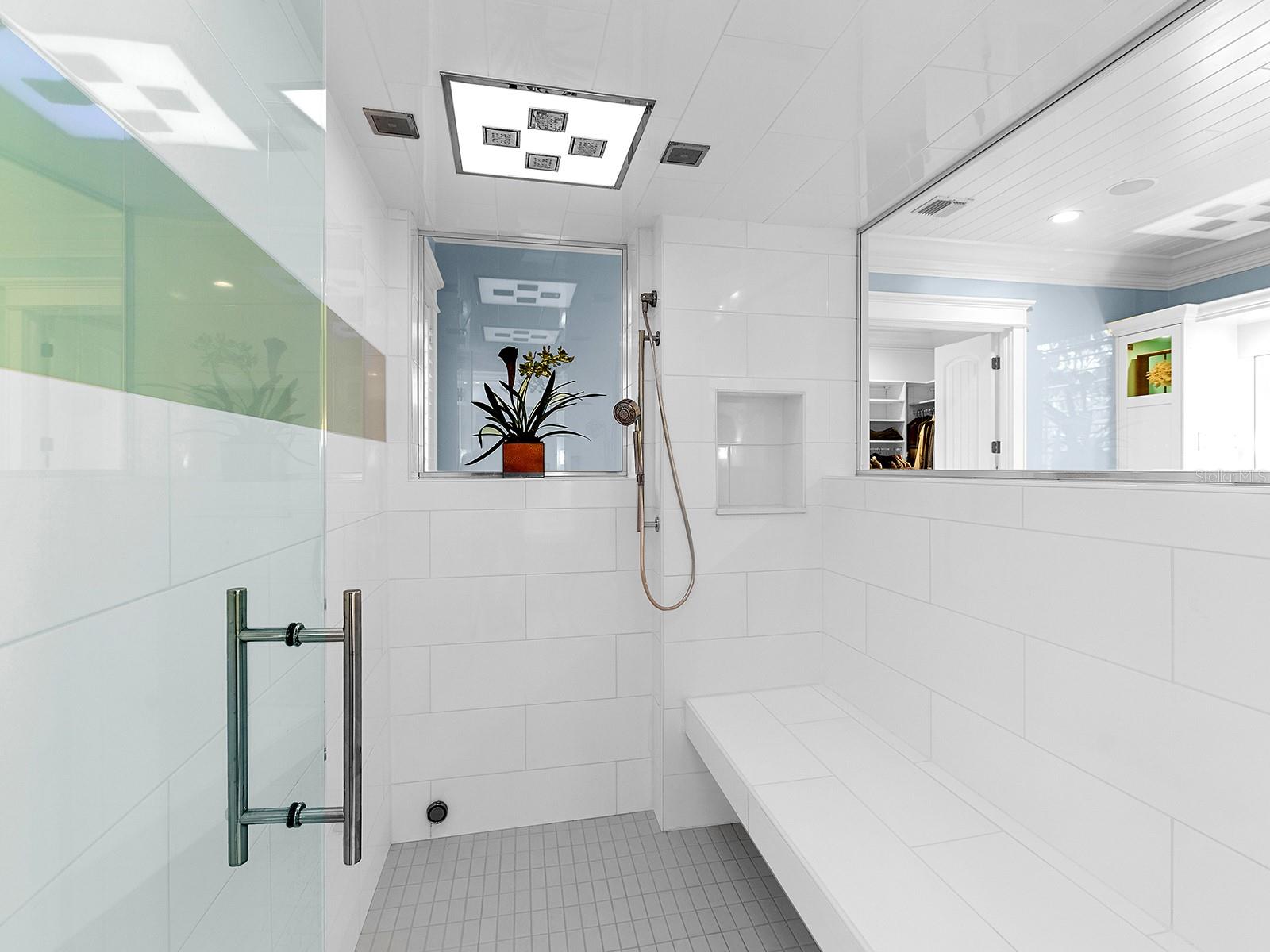 A4651663 Property Photo