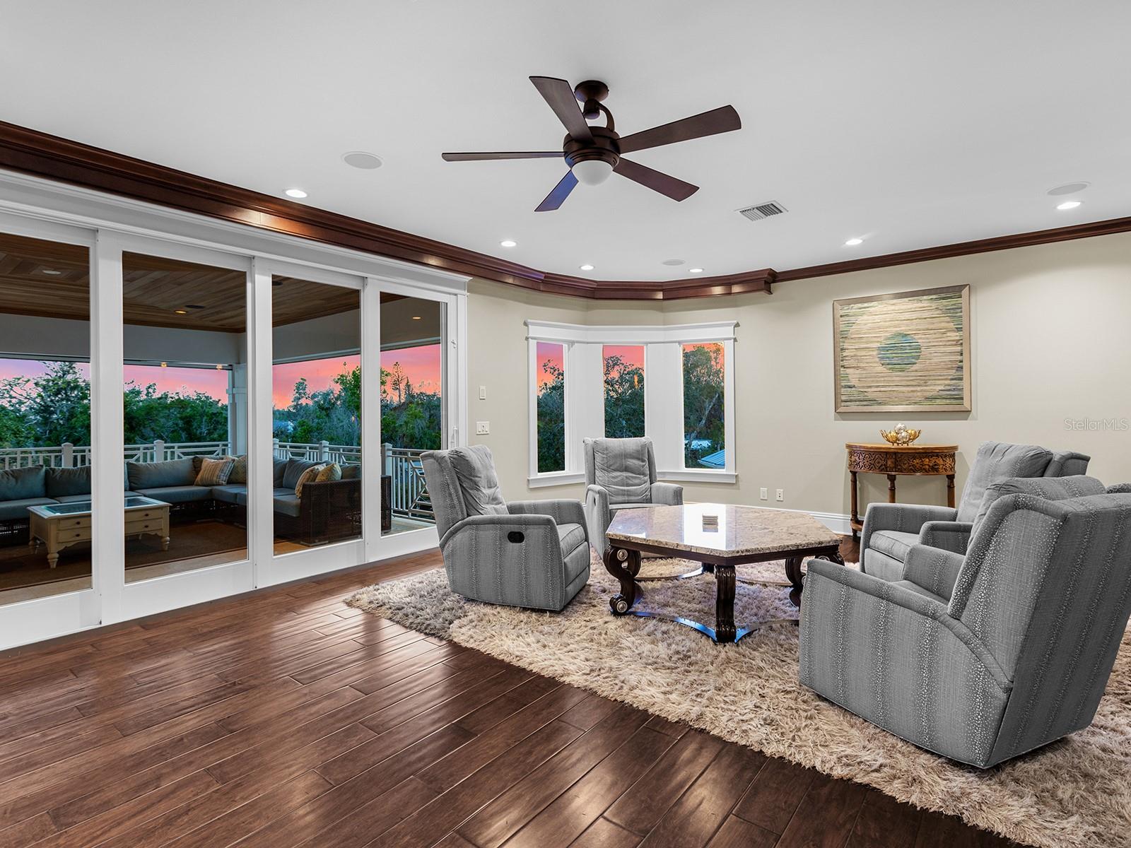 A4651663 Property Photo