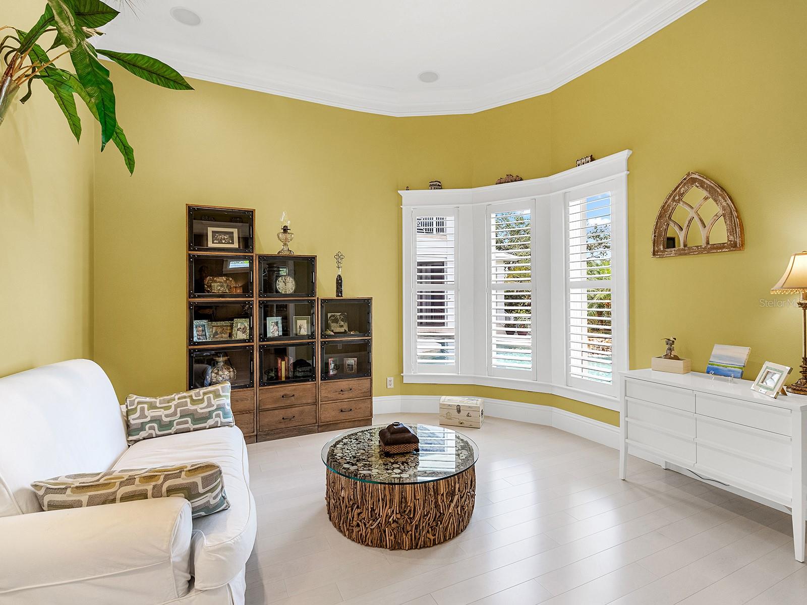 A4651663 Property Photo