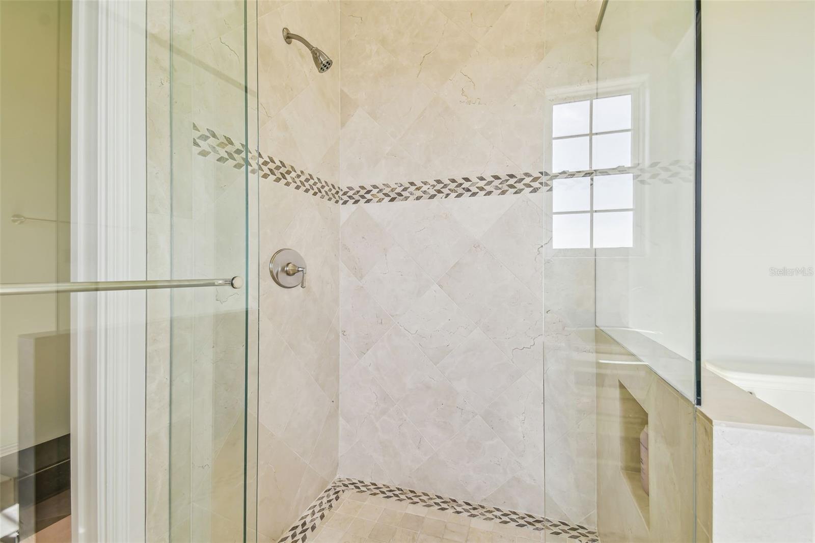 TB8383270 Property Photo