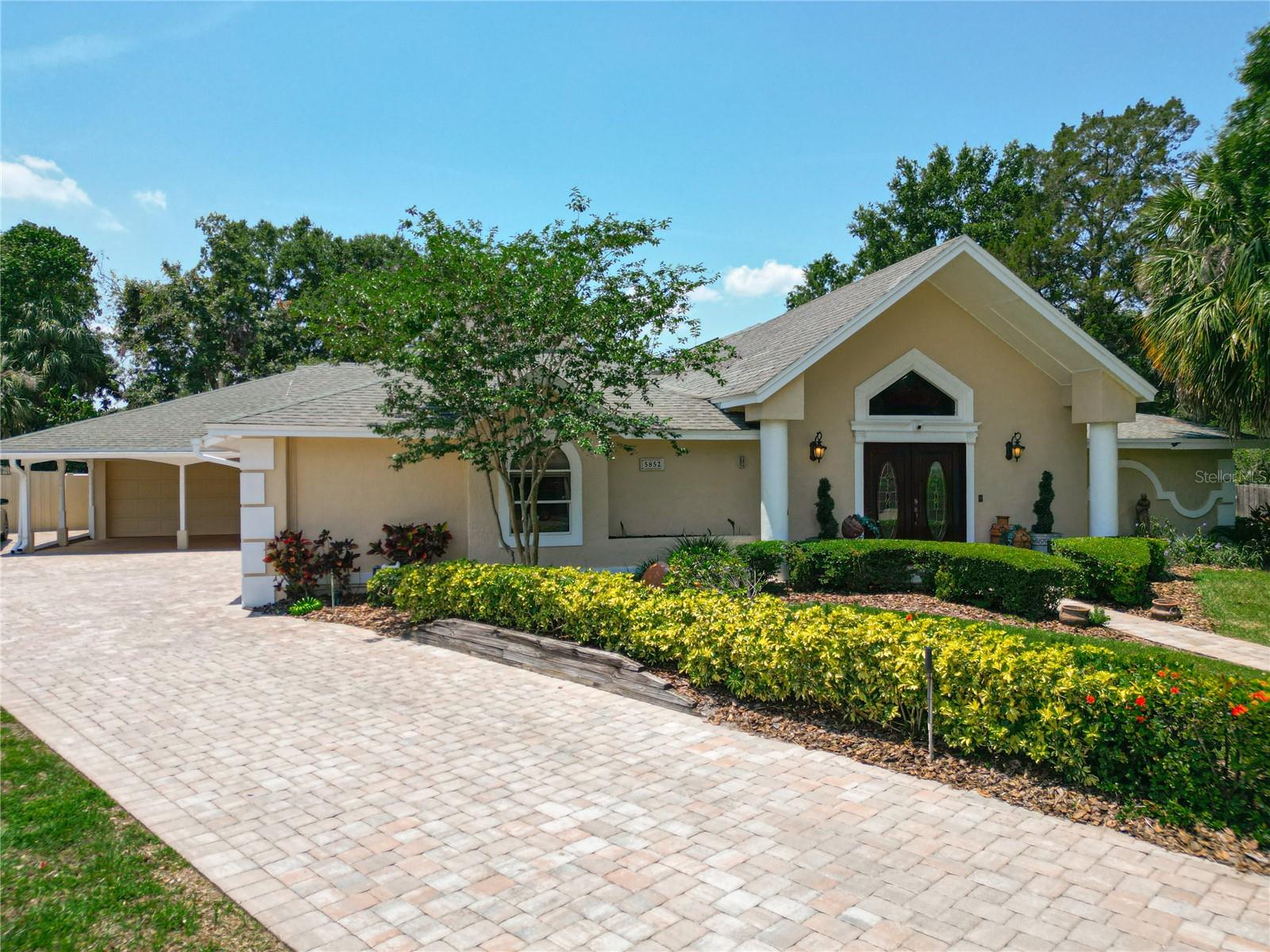 MLS# O6308024 Property Photo