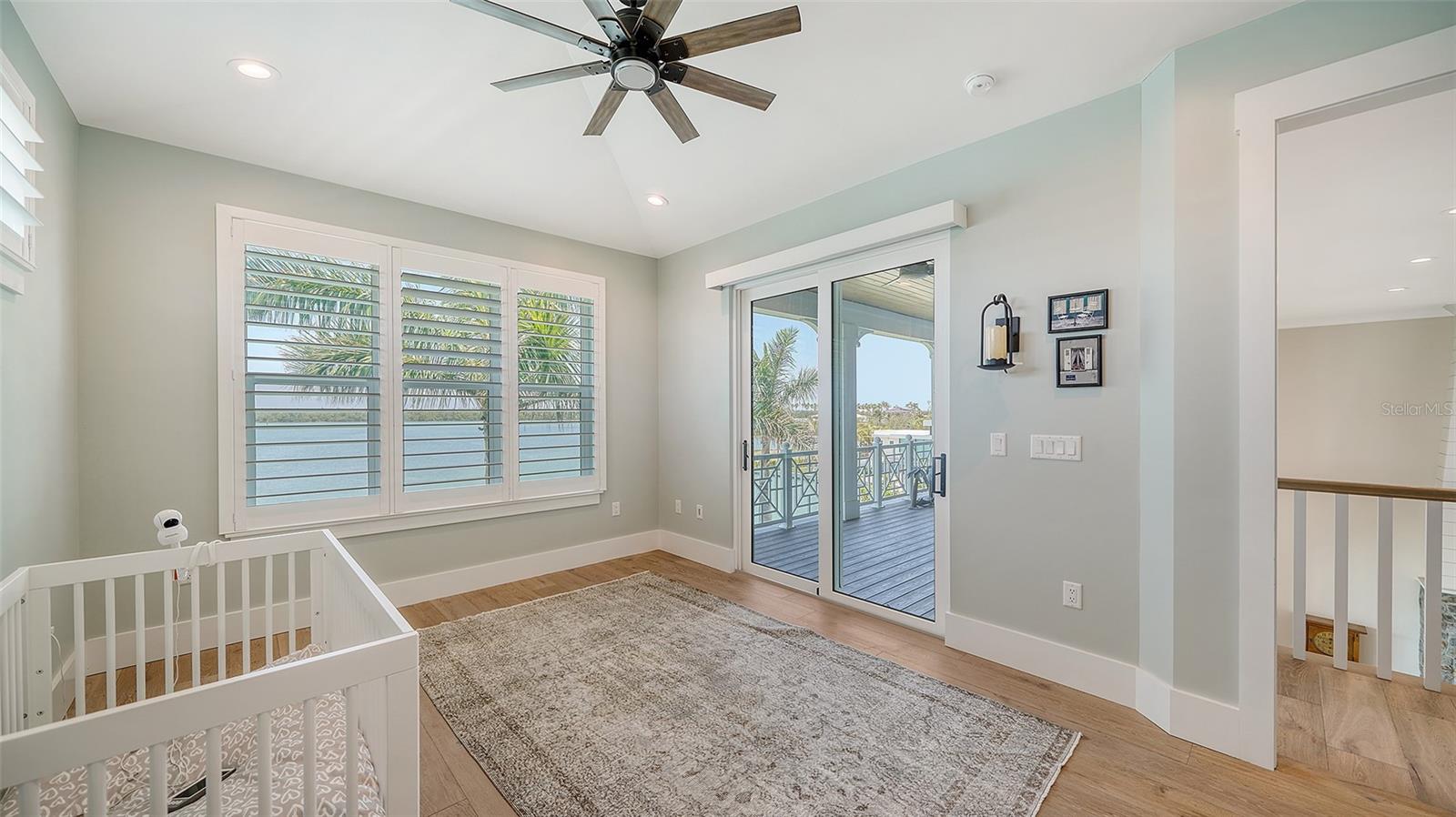 A4653251 Property Photo