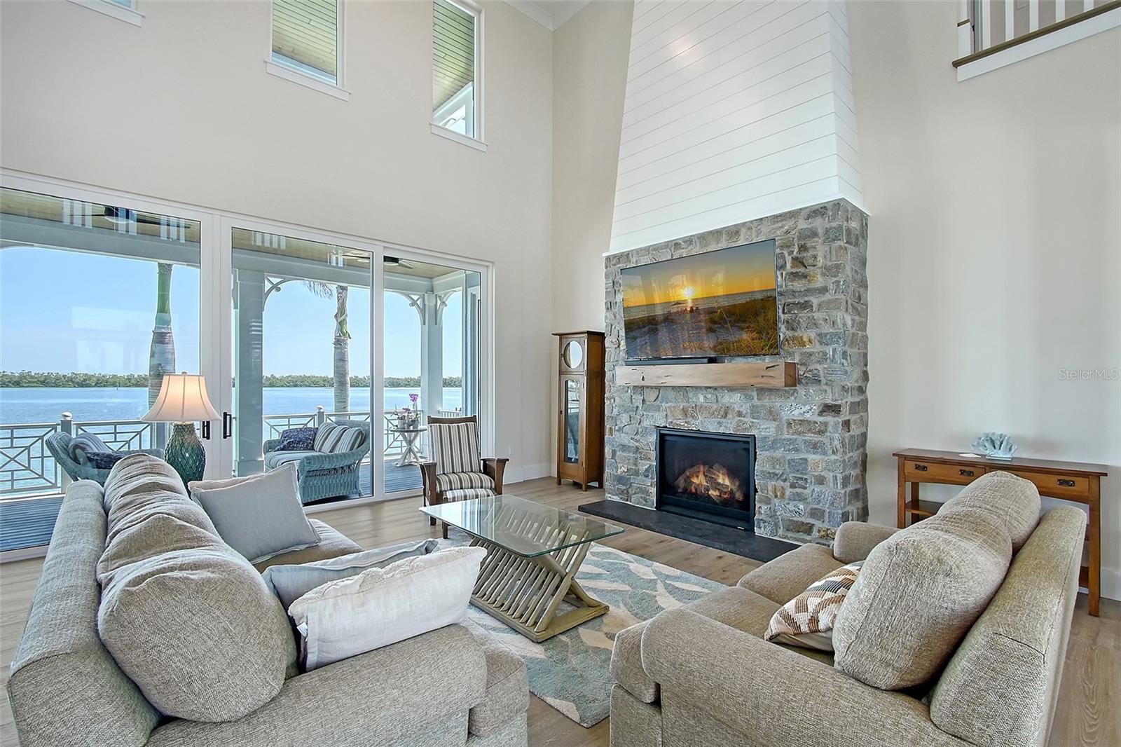 A4653251 Property Photo