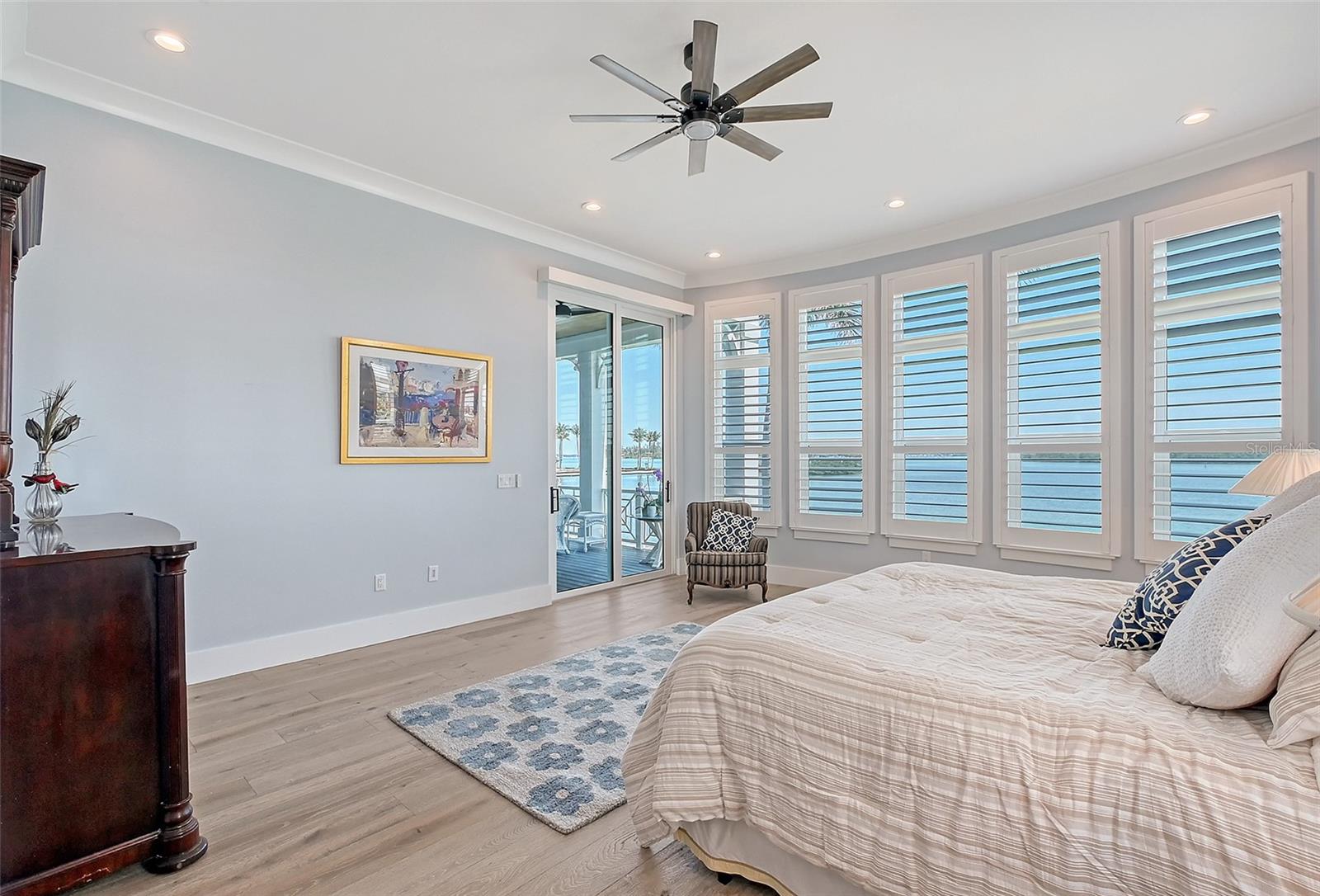 A4653251 Property Photo
