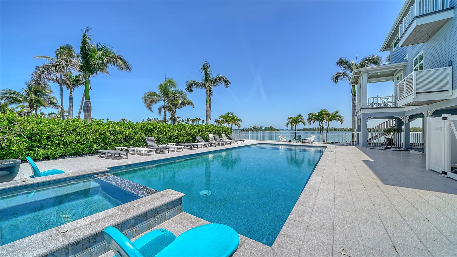 A4653251 Property Photo