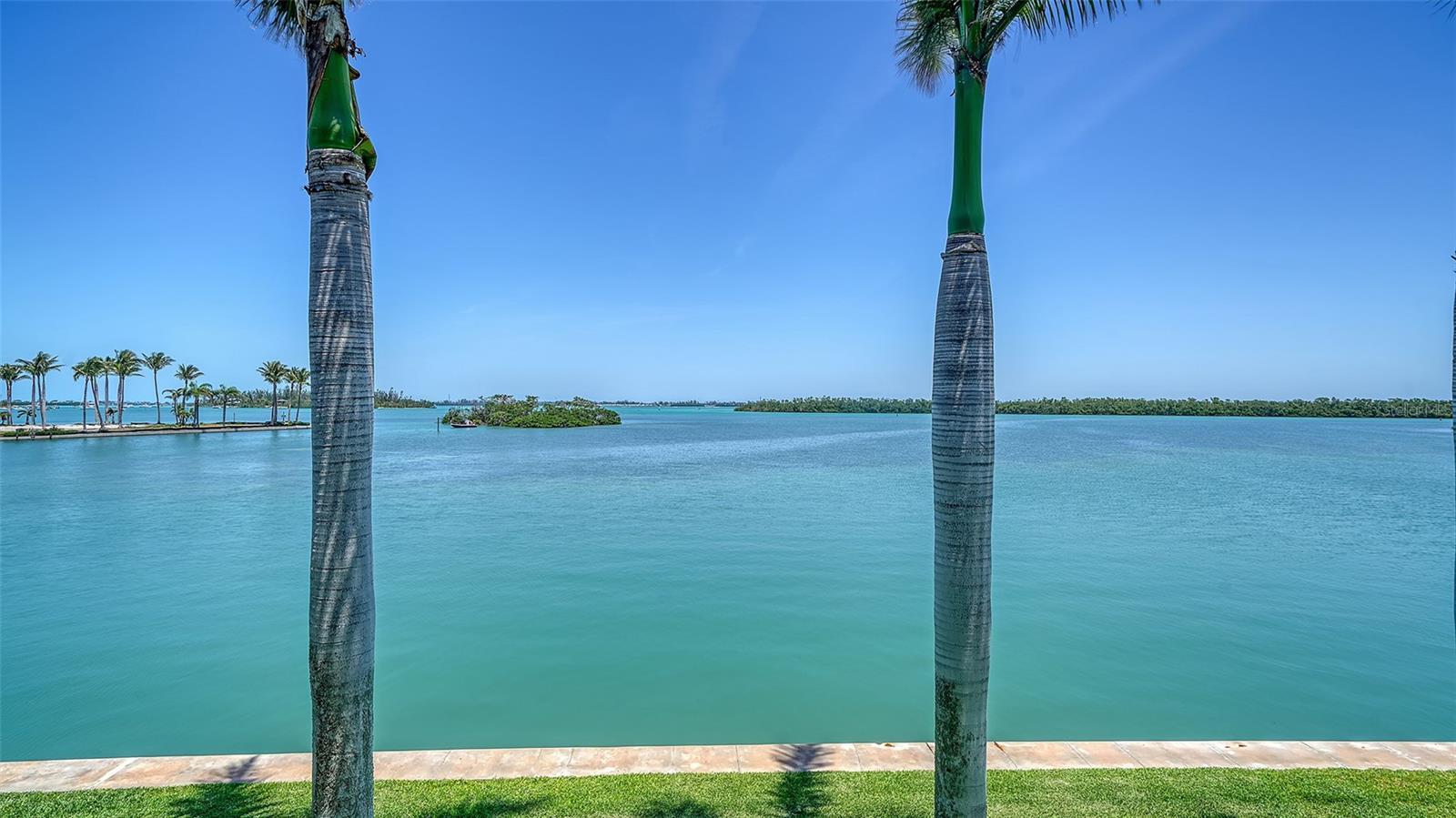 A4653251 Property Photo