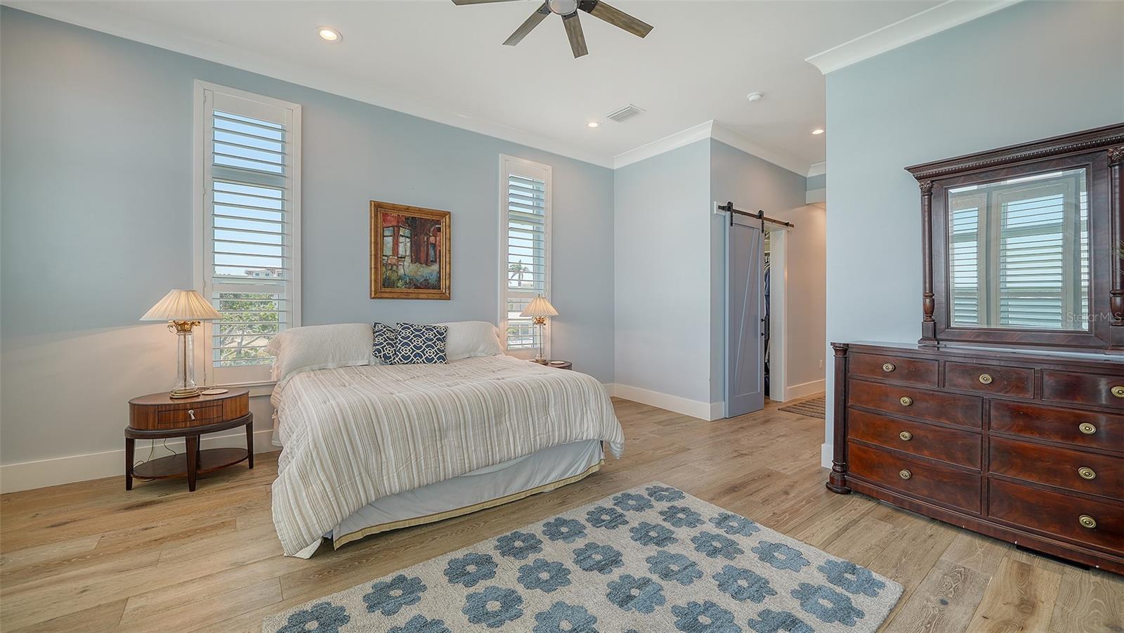 A4653251 Property Photo