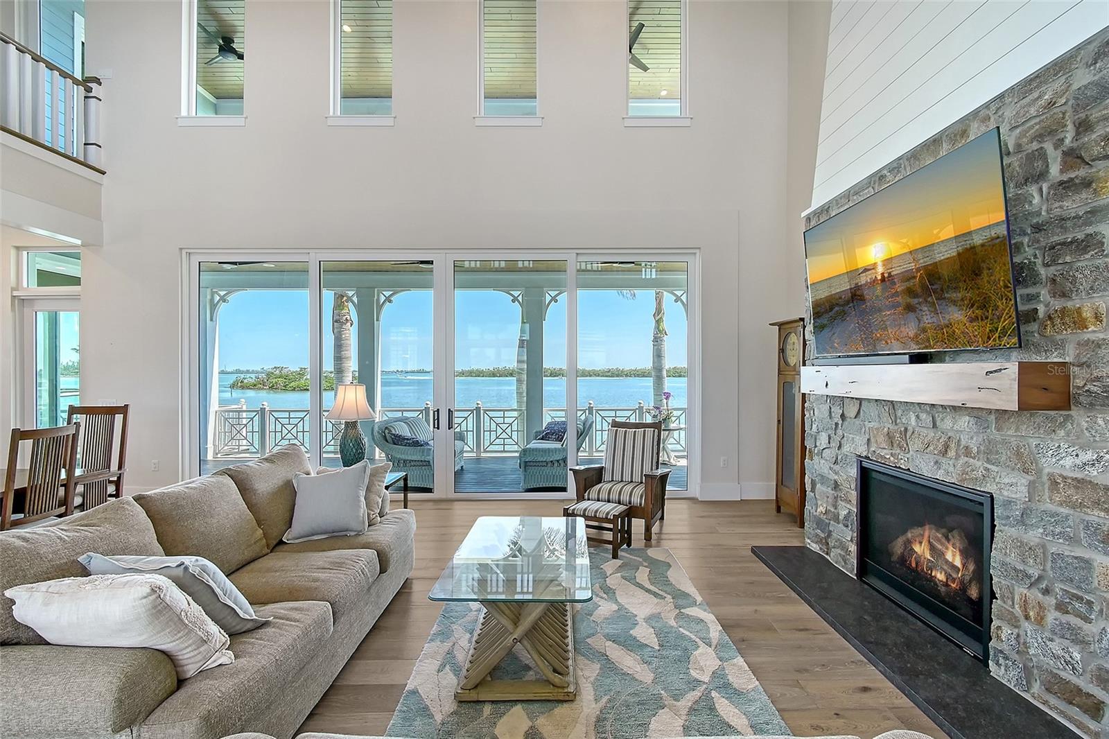 A4653251 Property Photo