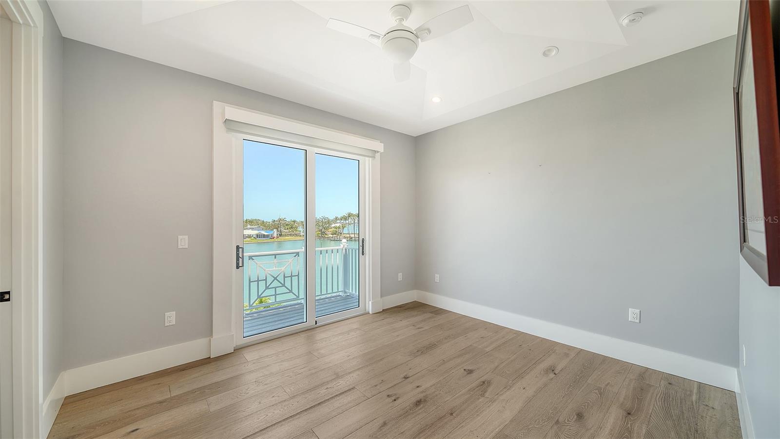 A4653251 Property Photo