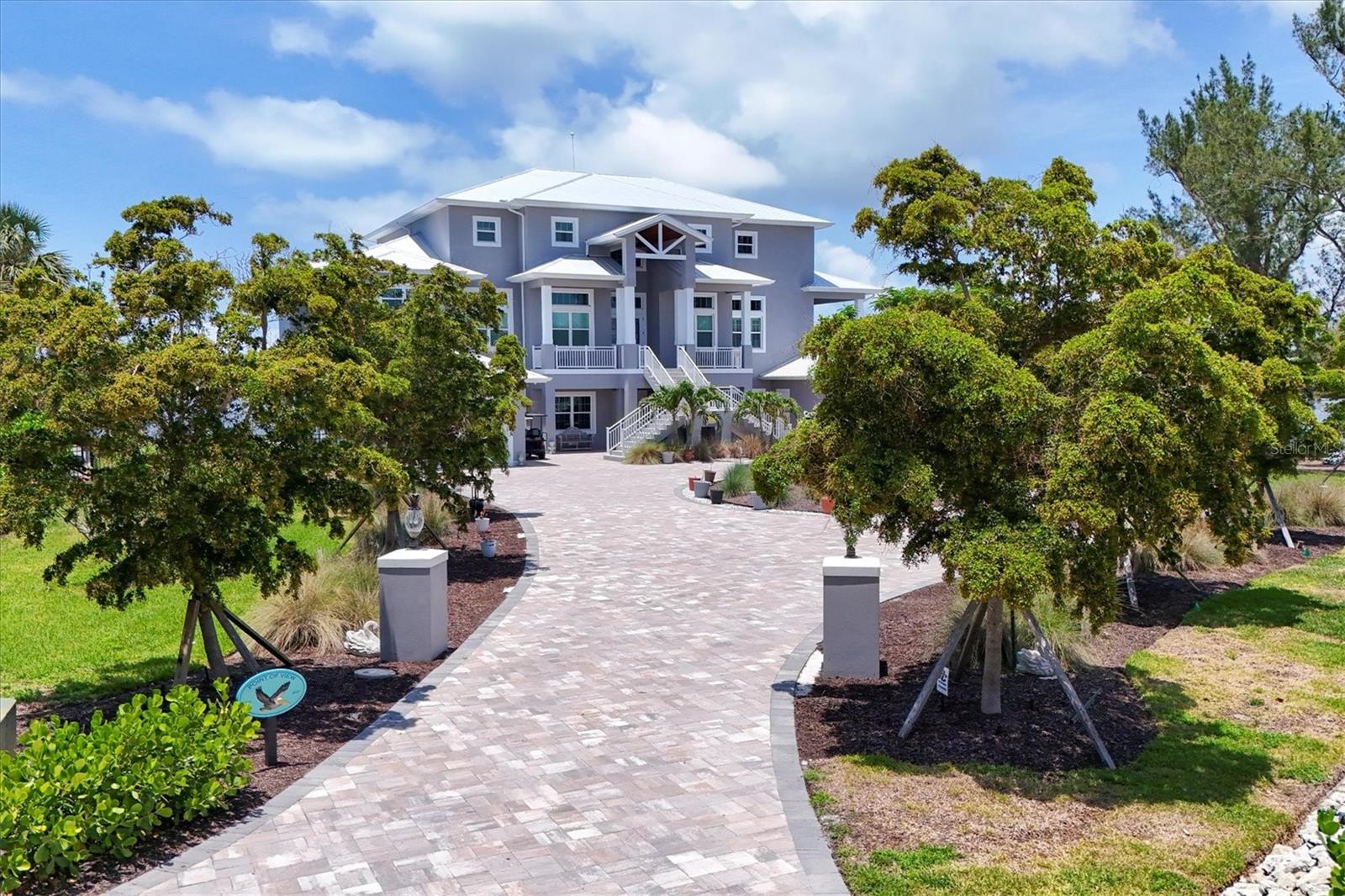 D6142467 Property Photo
