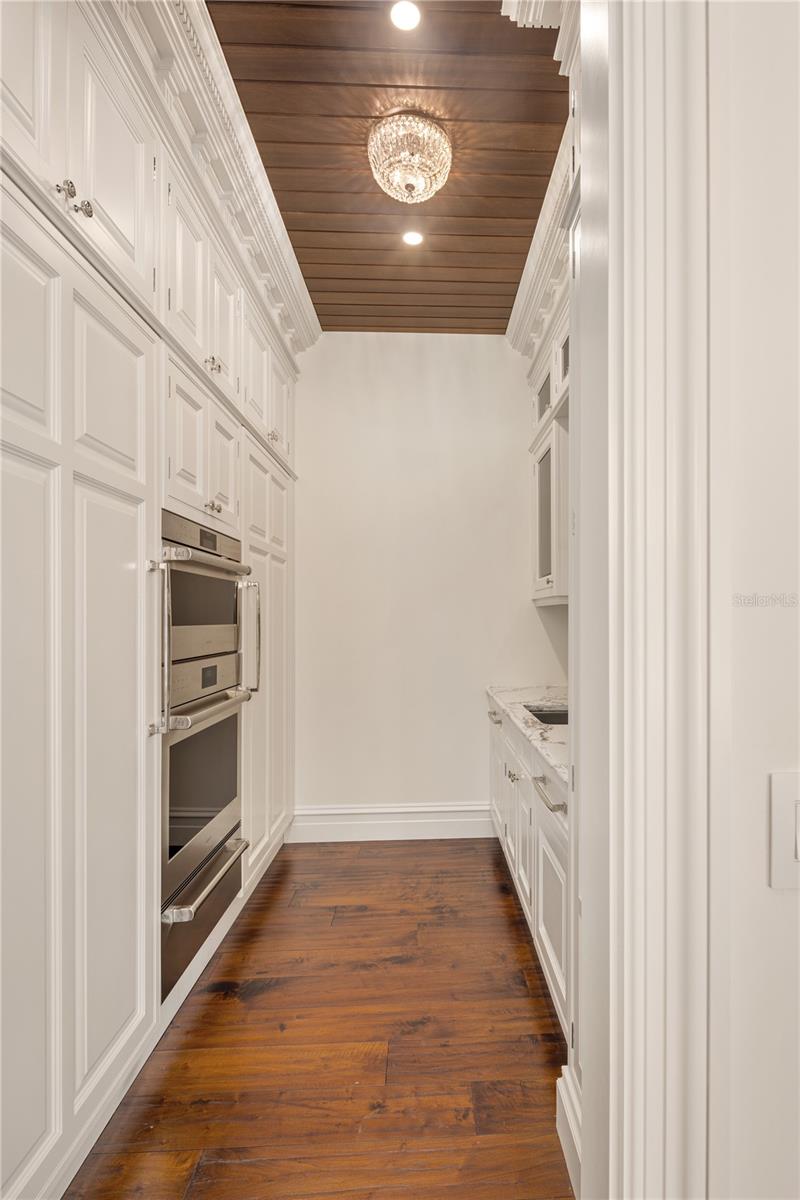 A4654743 Property Photo