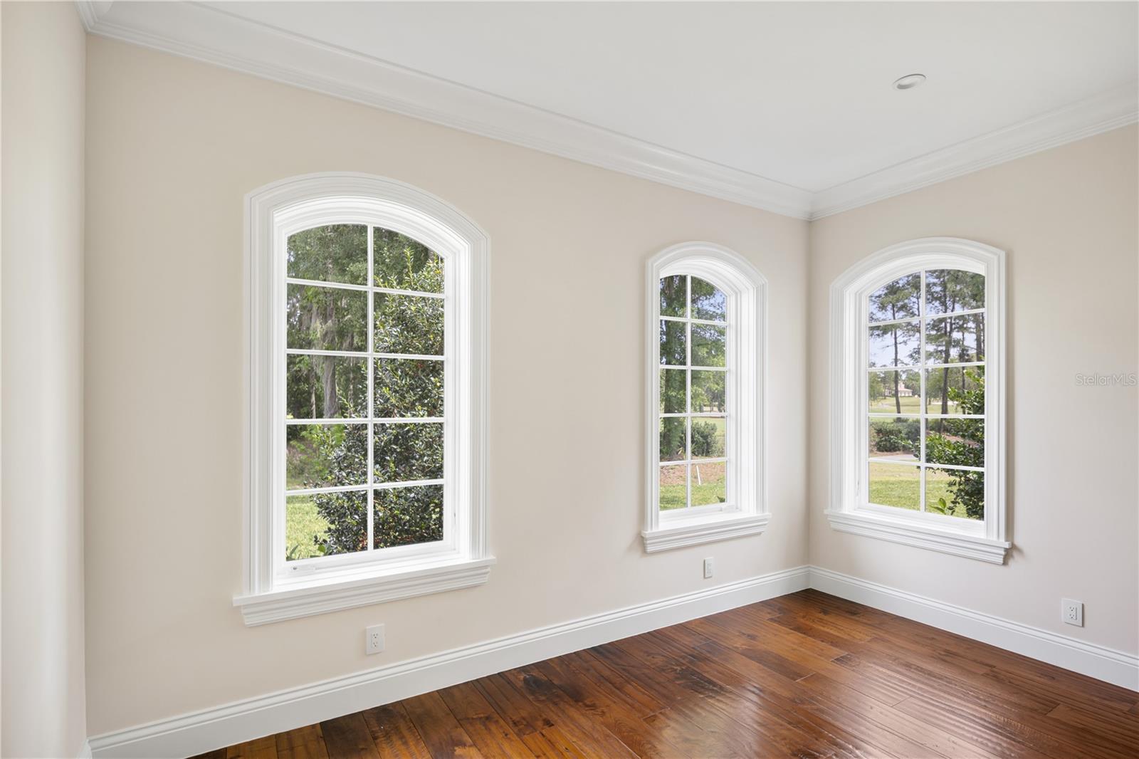 A4654743 Property Photo