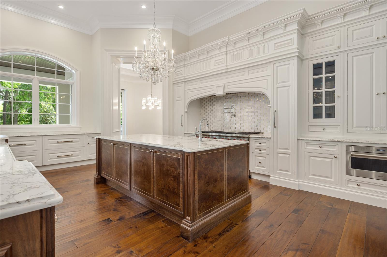 A4654743 Property Photo