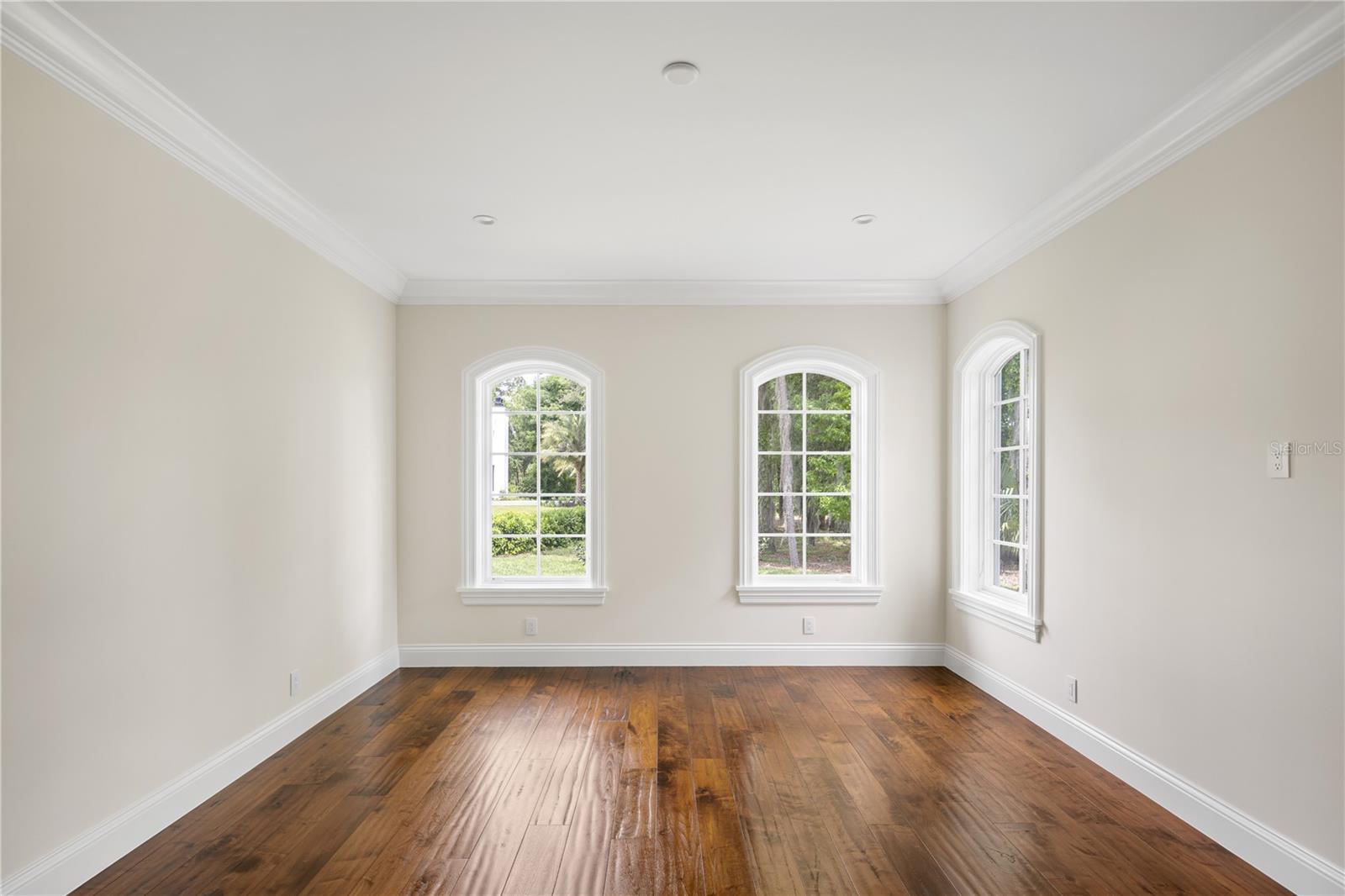 A4654743 Property Photo