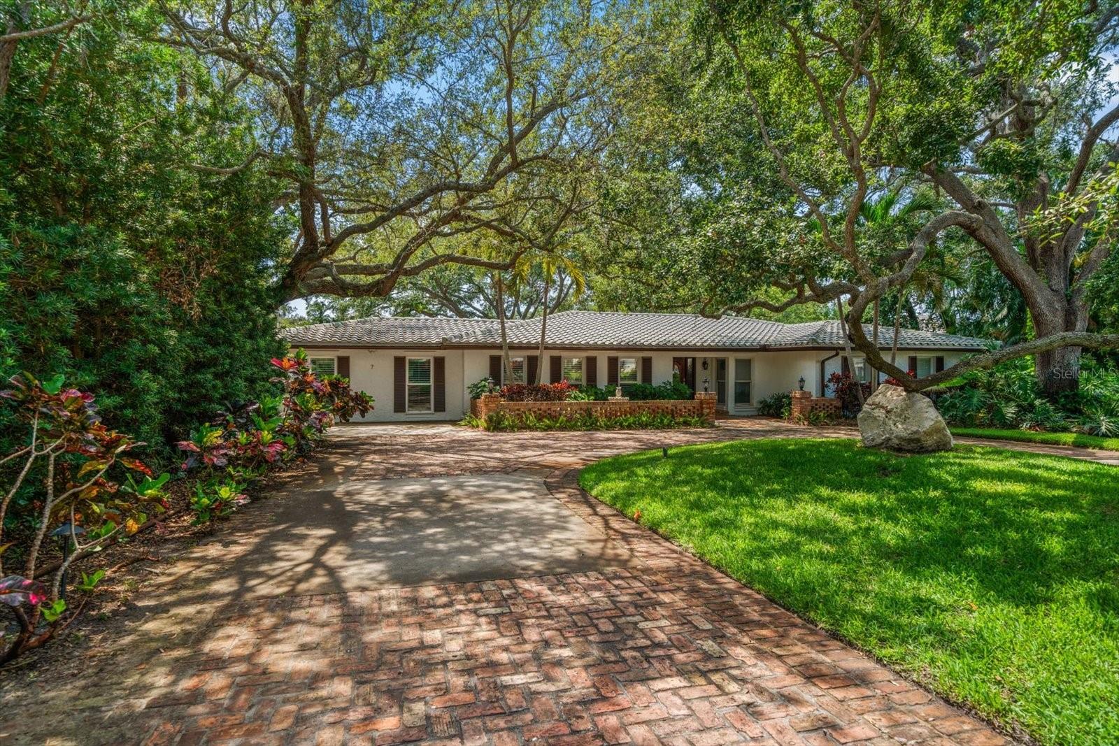 MLS# TB8395436 Property Photo