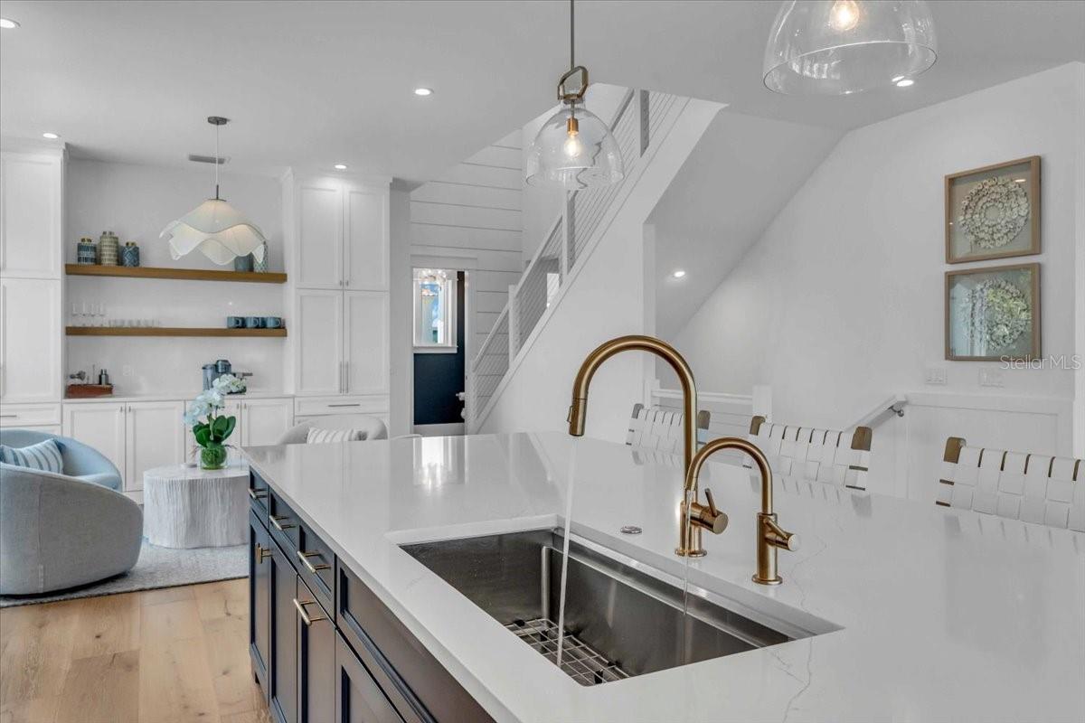 A4659214 Property Photo