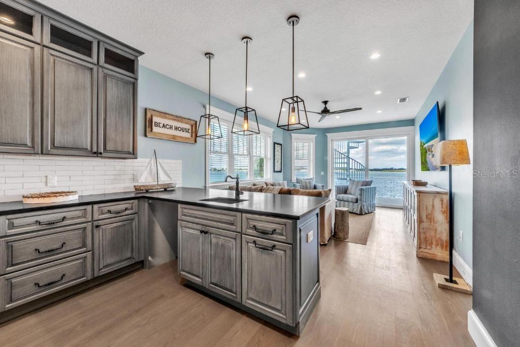 A4660710 Property Photo