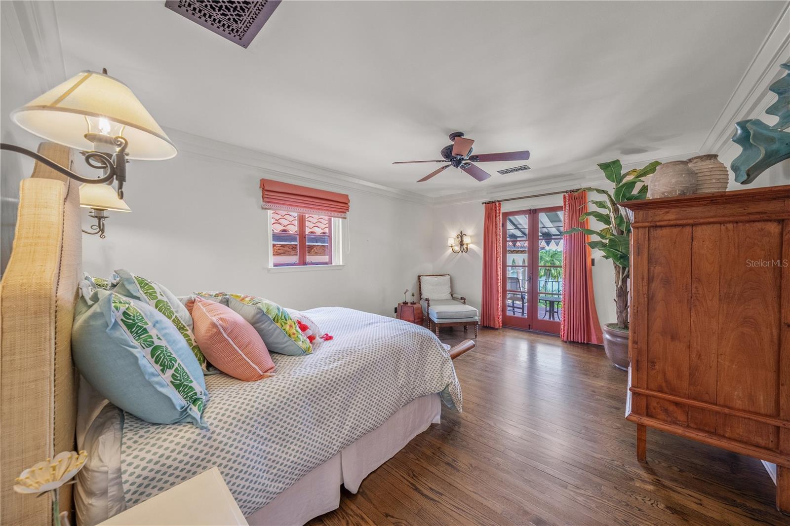 A4661401 Property Photo
