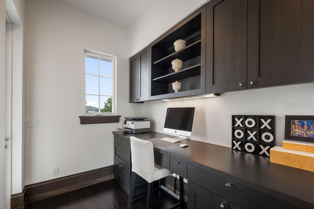 O6336879 Property Photo